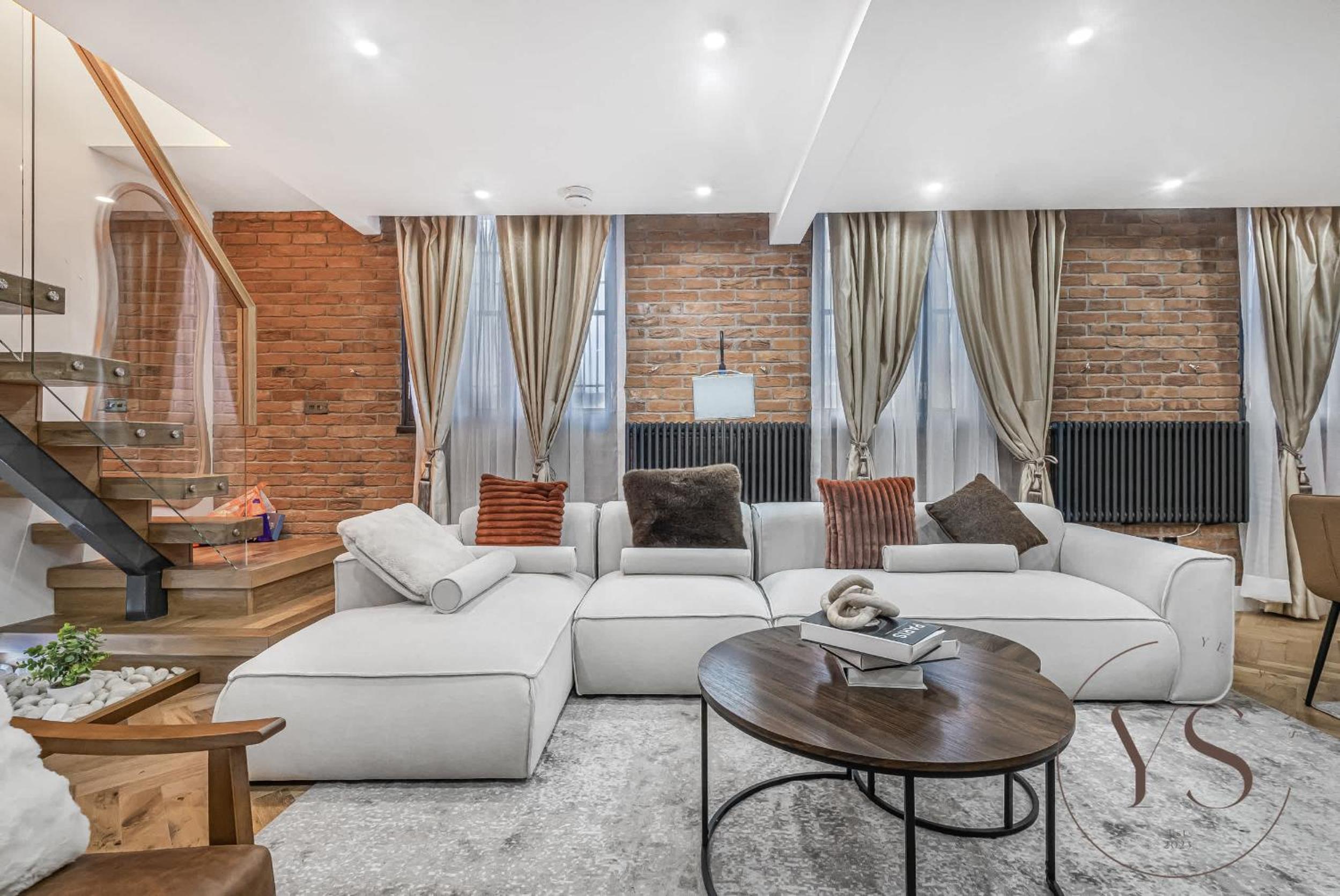 Birmingham 5BR Cosy Apartment - Wi-Fi, Games, Play Station