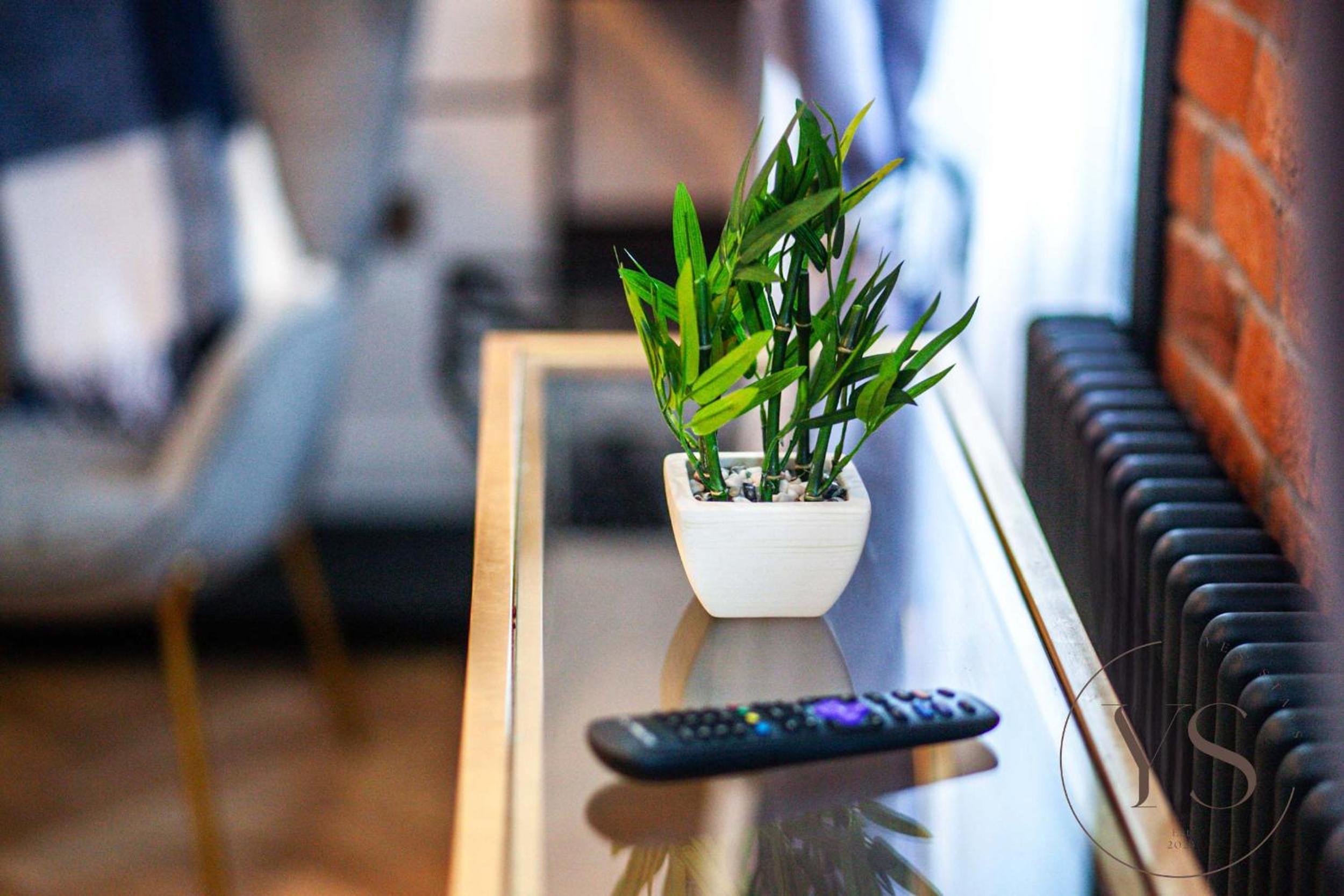 Birmingham 5BR Cosy Apartment - Wi-Fi, Games, Play Station