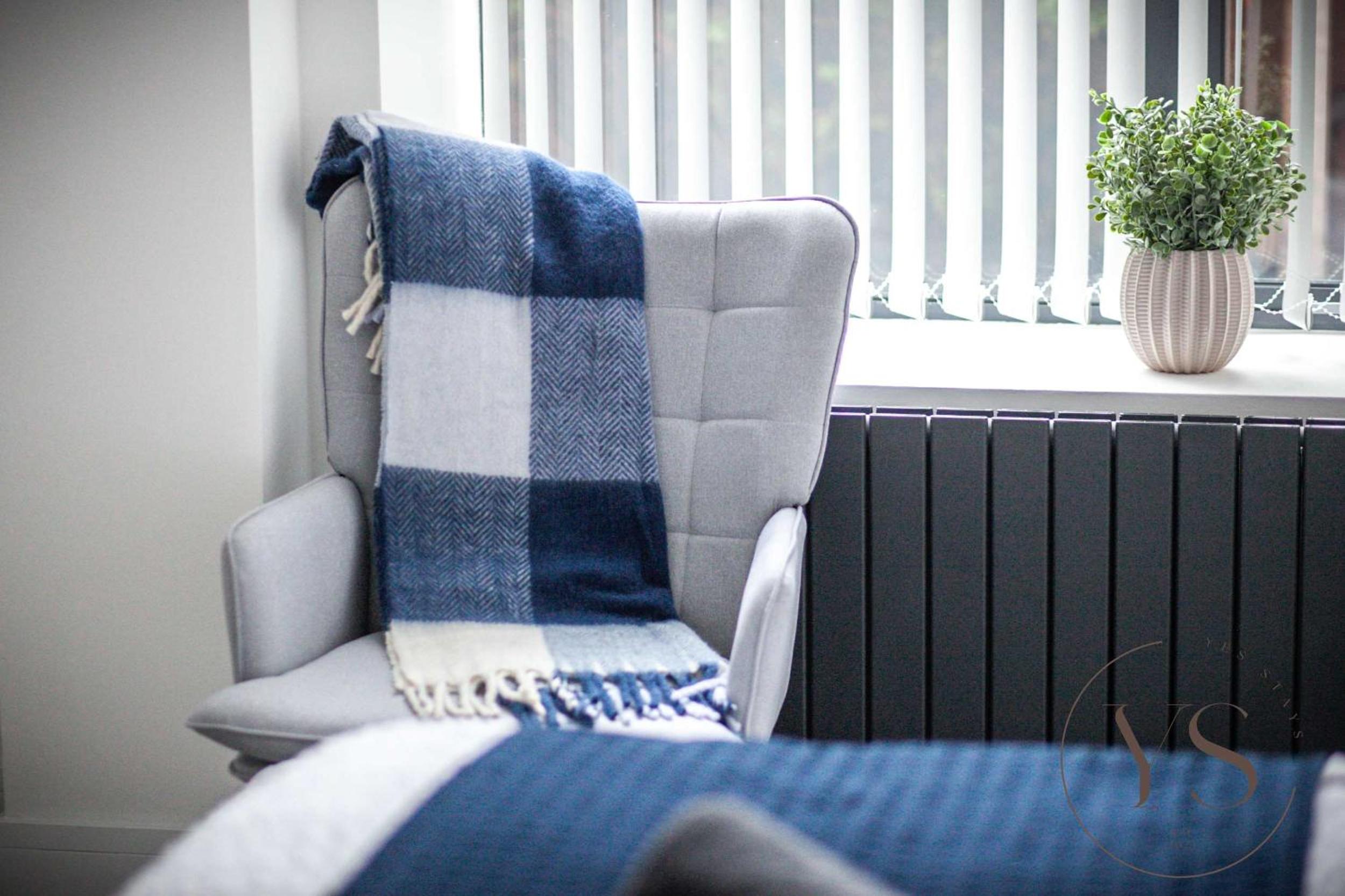Birmingham 5BR Cosy Apartment - Wi-Fi, Games, Play Station