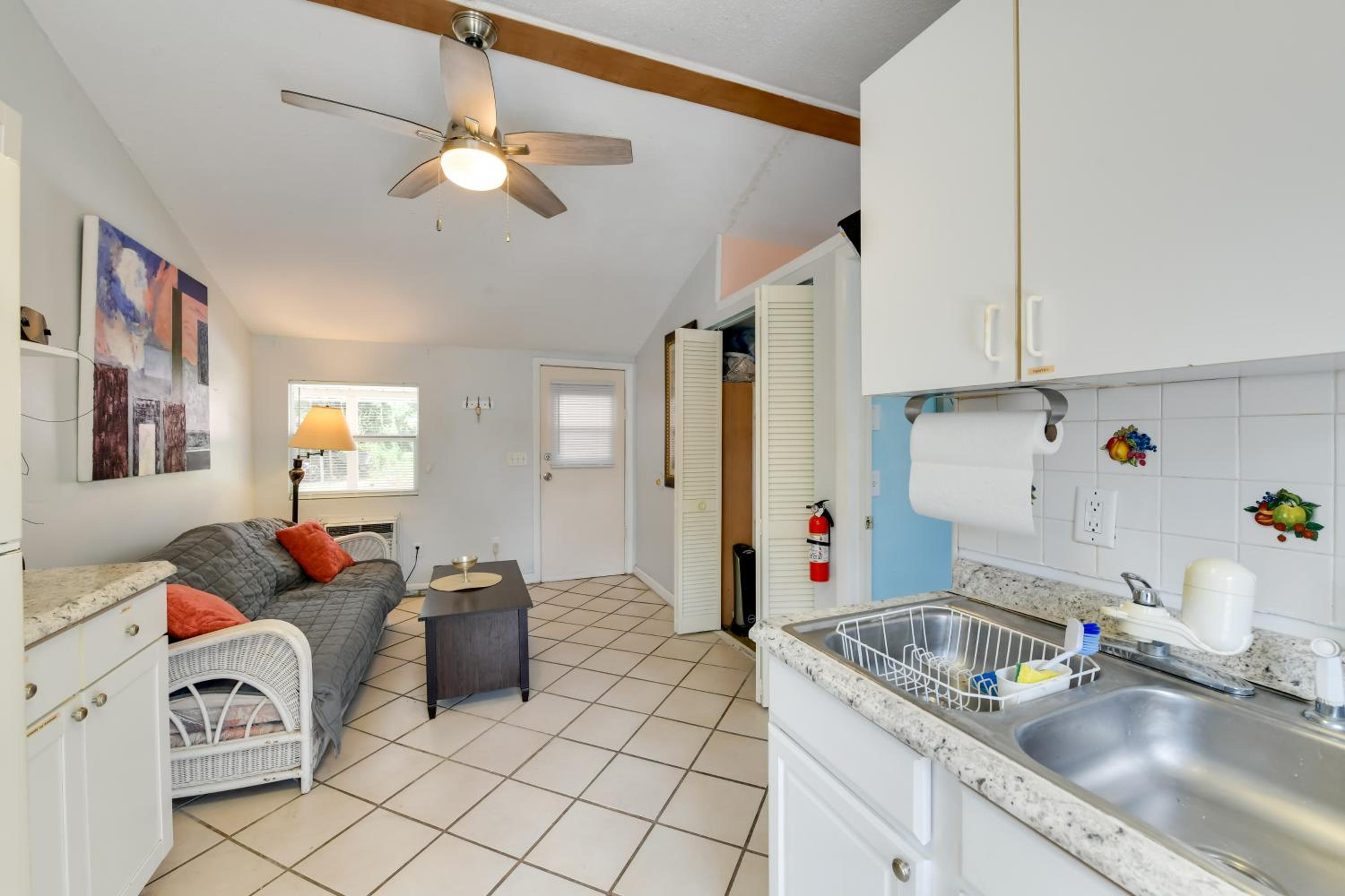 1 Mi to Nokomis Beach Quiet Getaway with Fire Pit