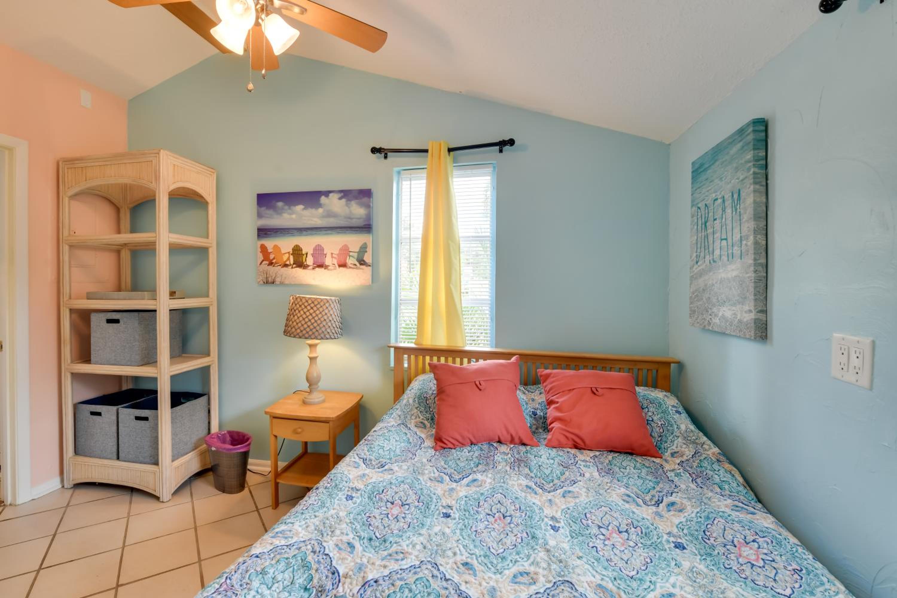 1 Mi to Nokomis Beach Quiet Getaway with Fire Pit