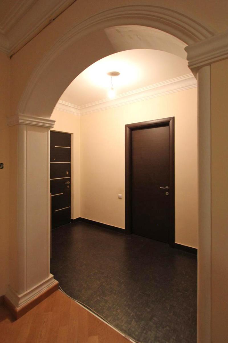 Caliseum Sayat-Nova 33