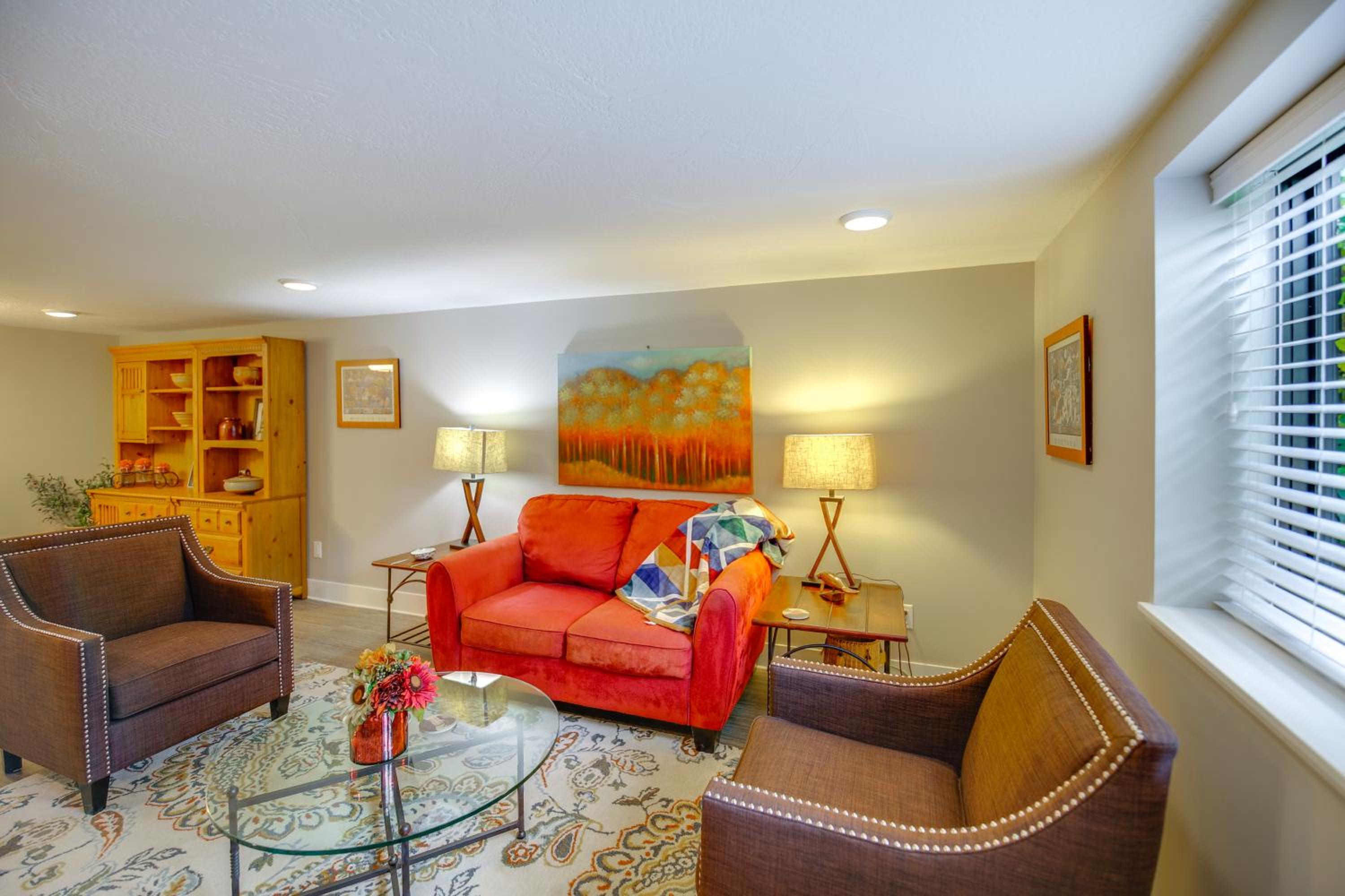 Central to Everything! Missoula Stay with Courtyard