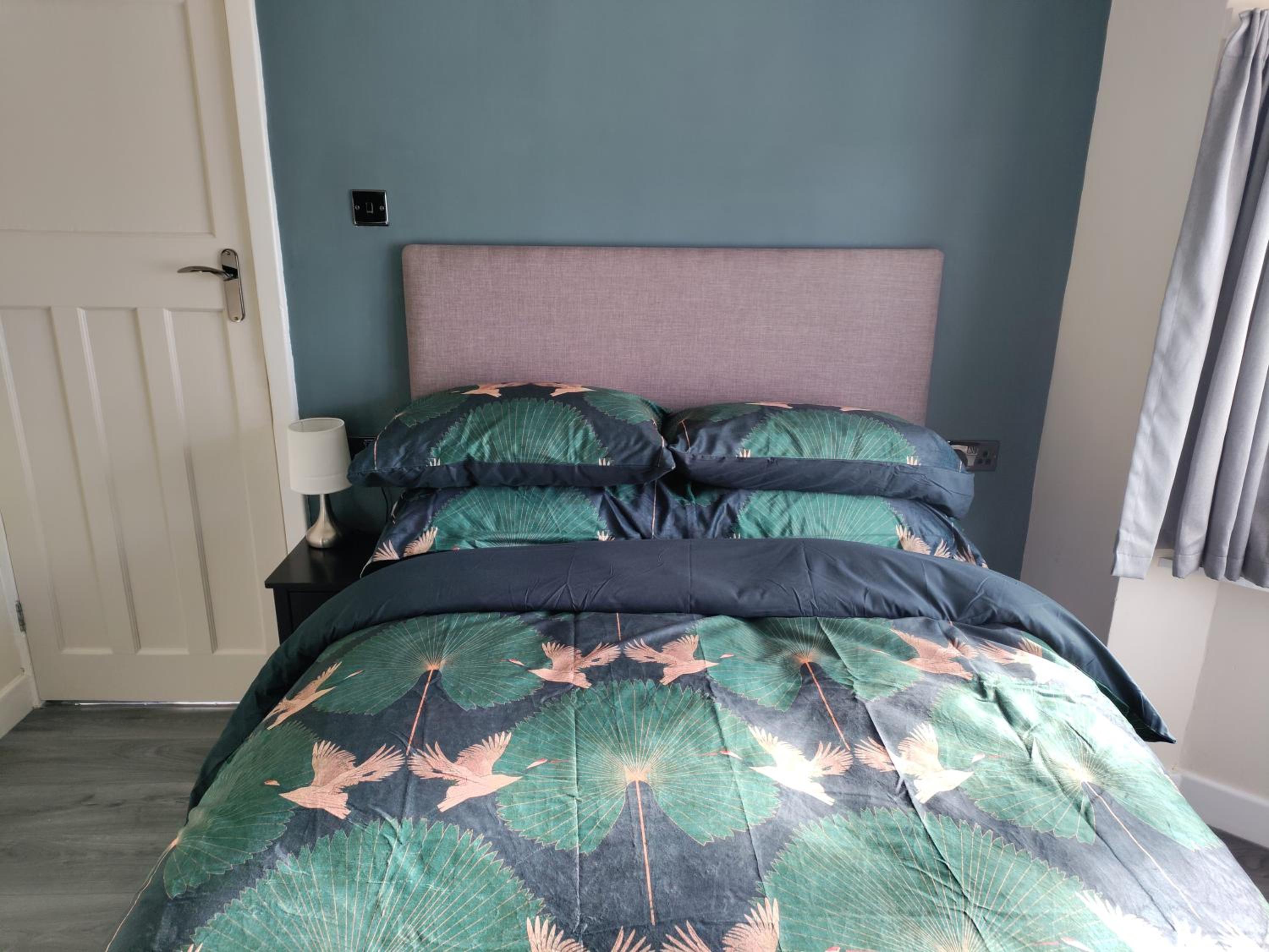Parkdale-2 Bedroom House in Sheldon Birmingham
