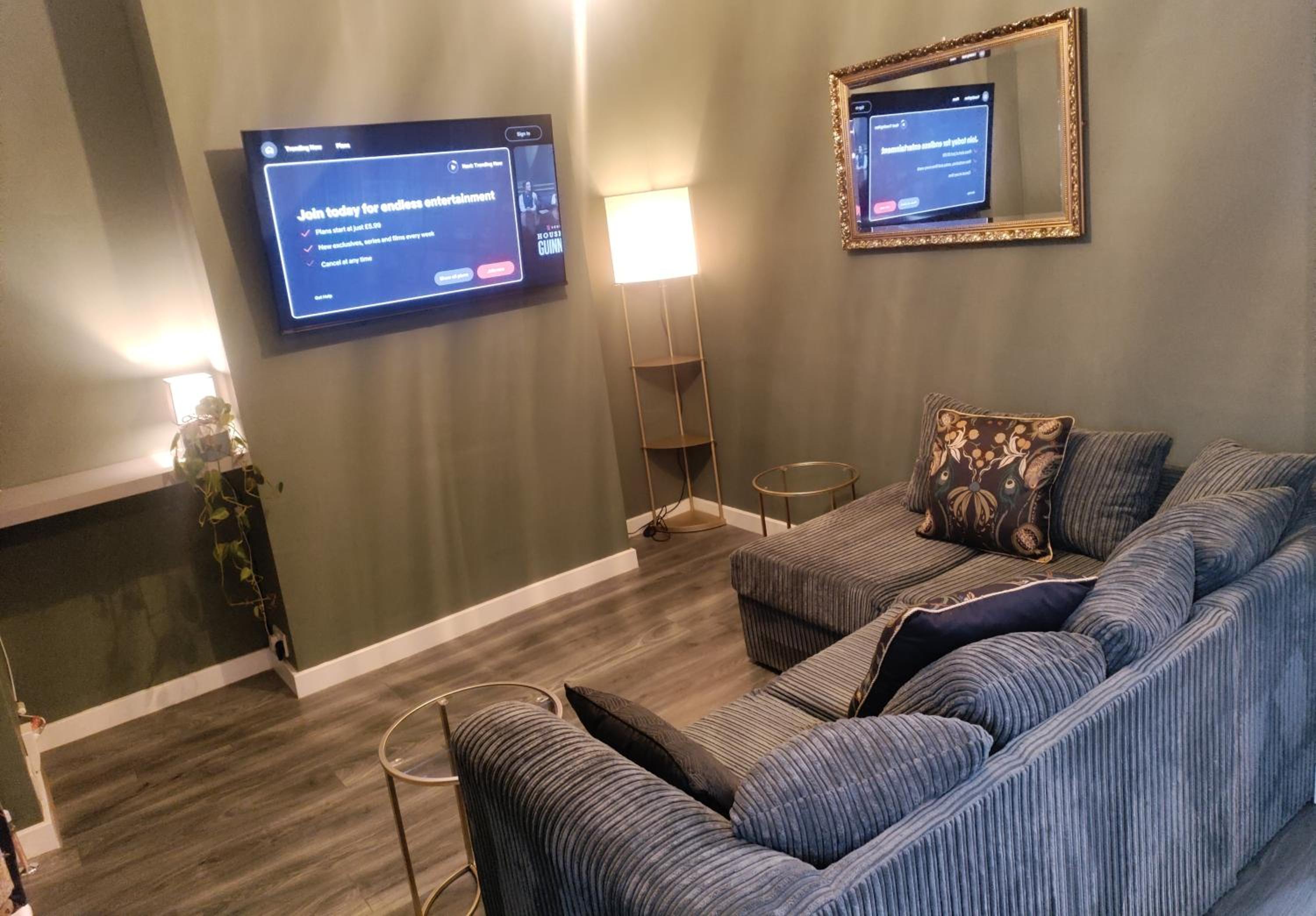 Parkdale-2 Bedroom House in Sheldon Birmingham