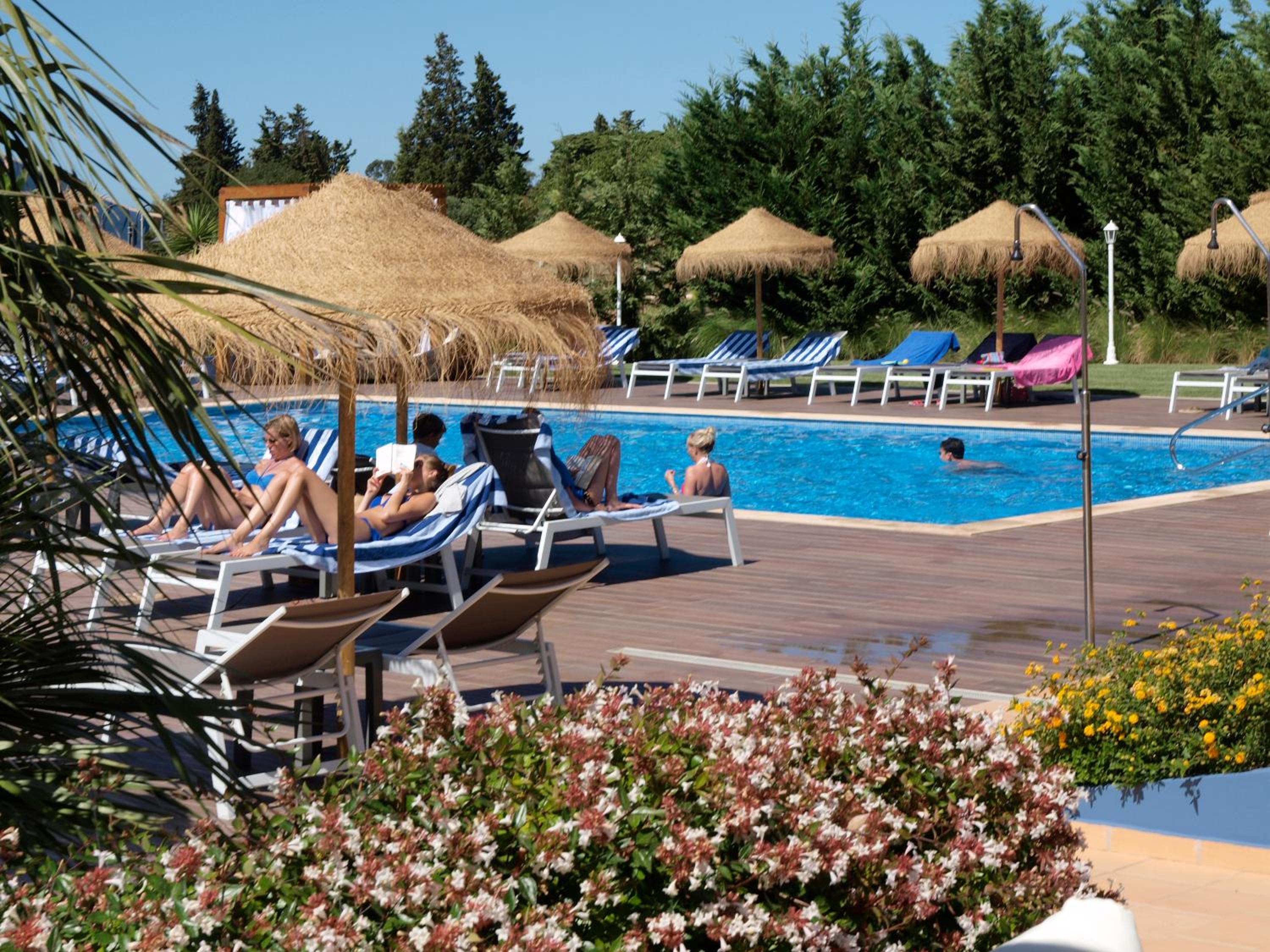 Aldeia Azul Resort