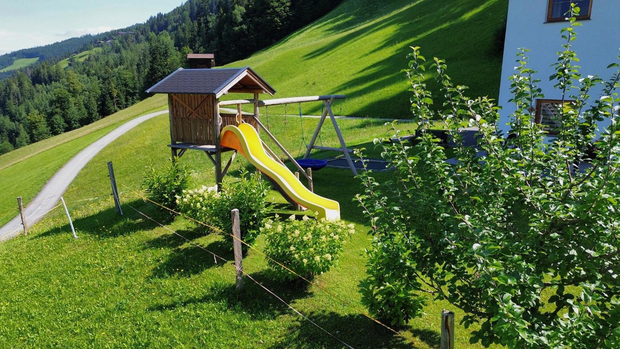 HOCHEBEN - by AlpenLuxus Collection
