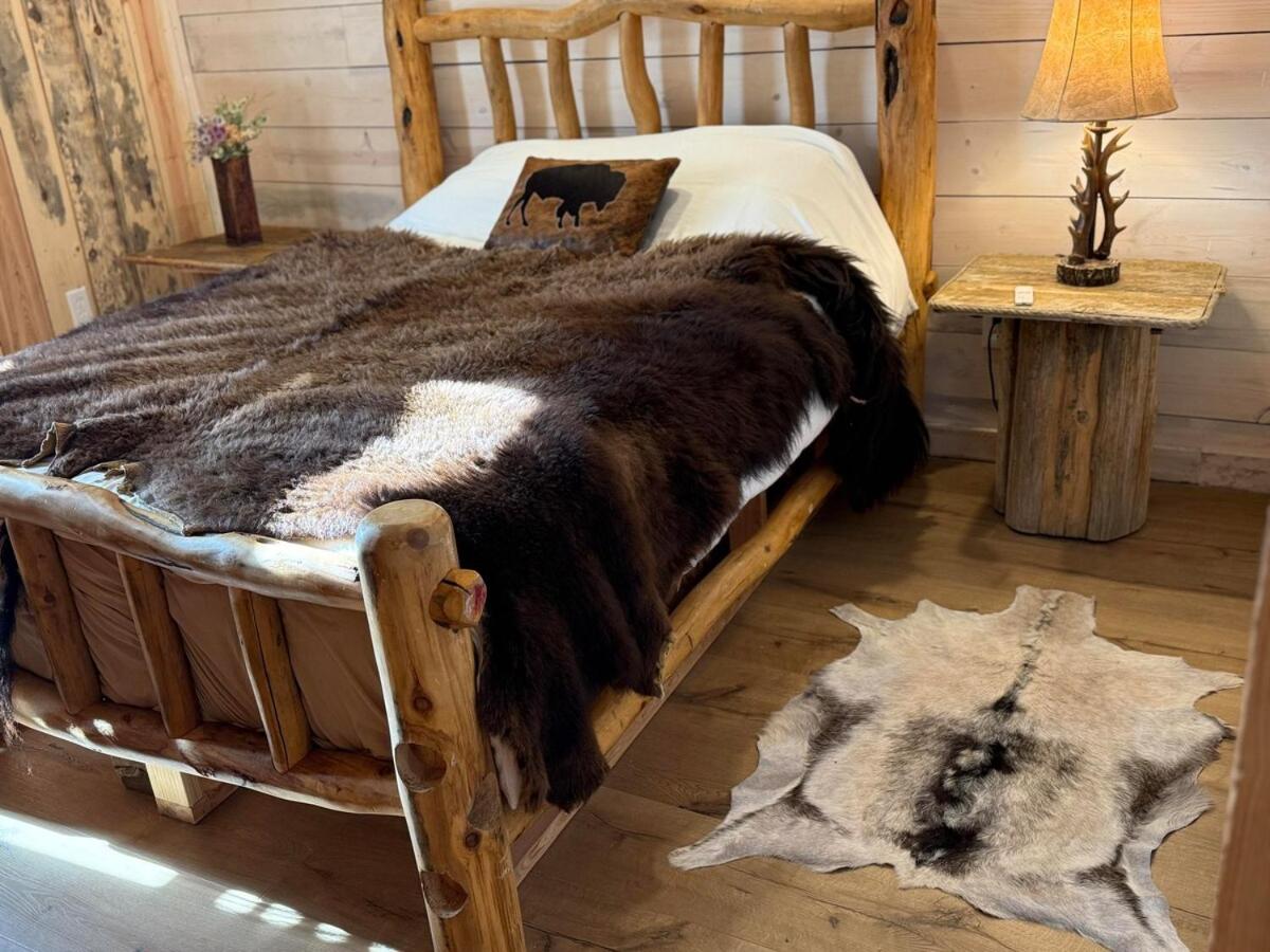Sheep Creek Ranch Apartment