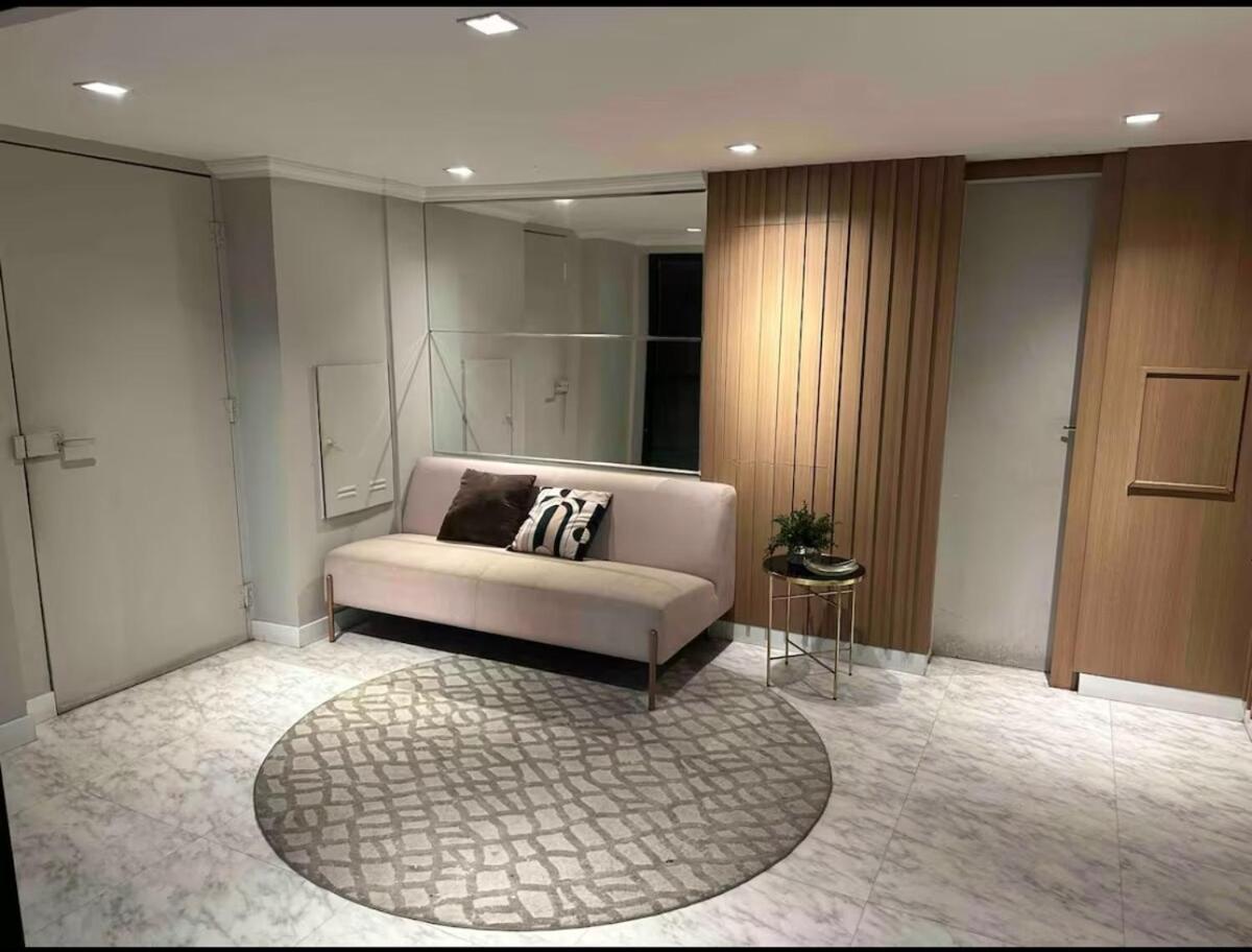 Flat no Meireles 302