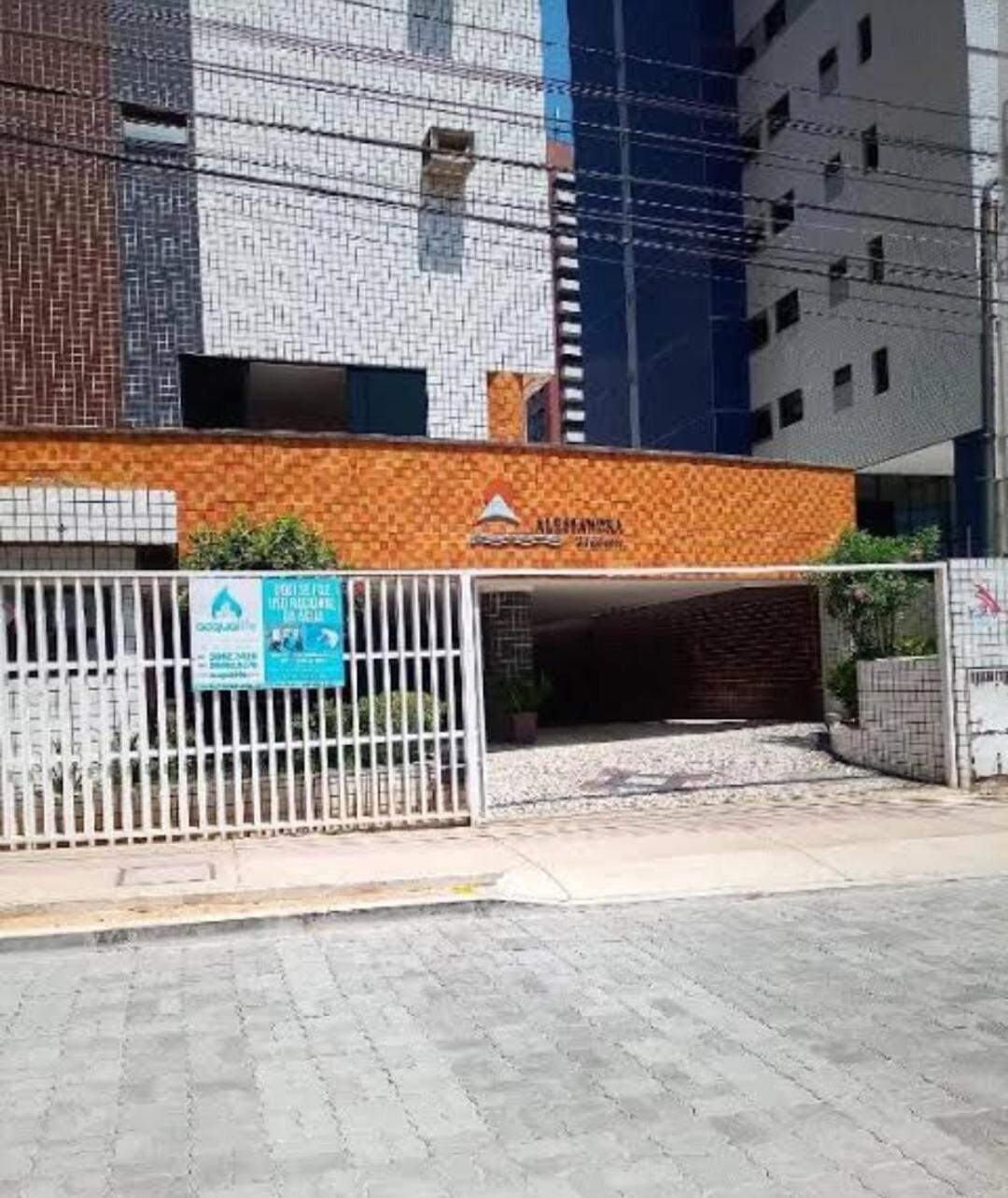 Flat no Meireles 302