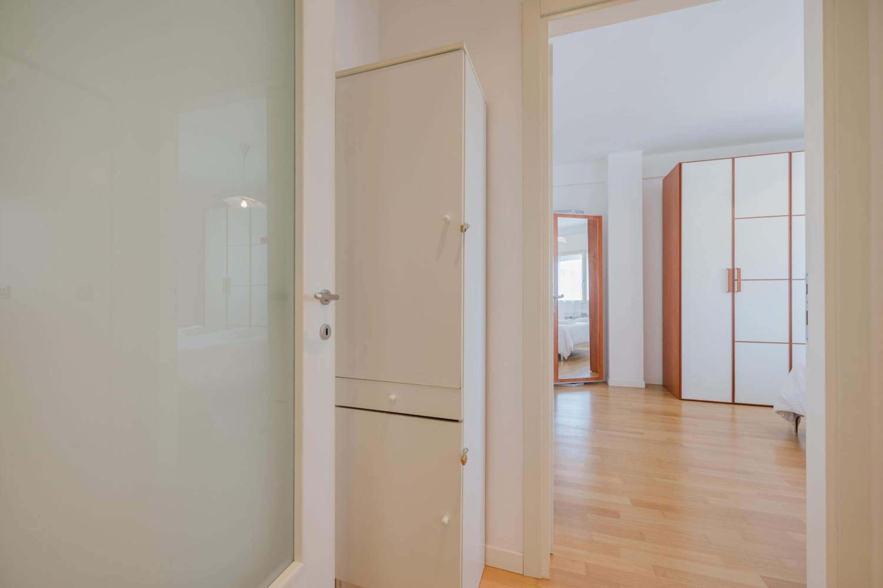 Poppy's Flat - 10 min from Venice & Train Station