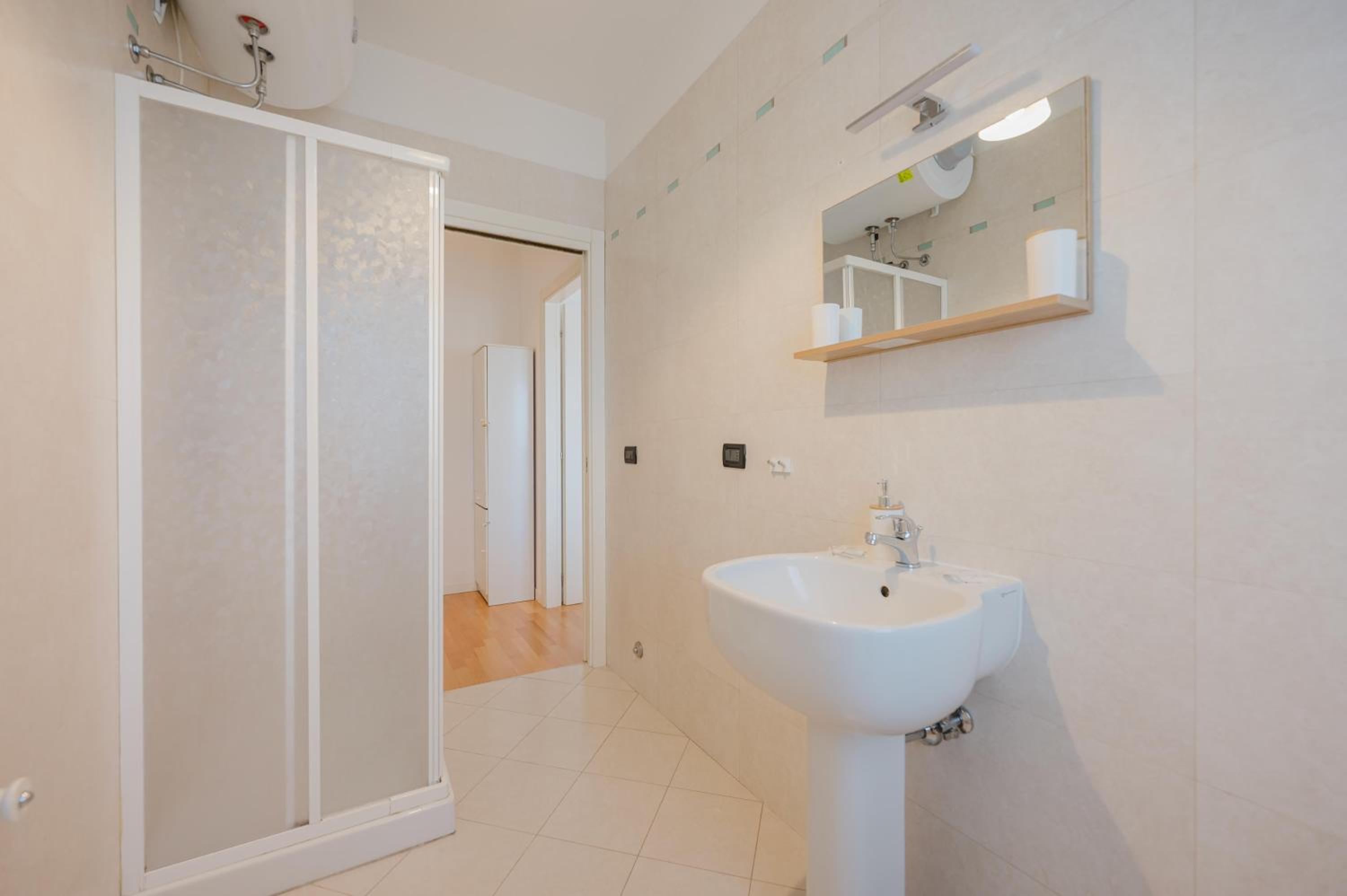 Poppy's Flat - 10 min from Venice & Train Station