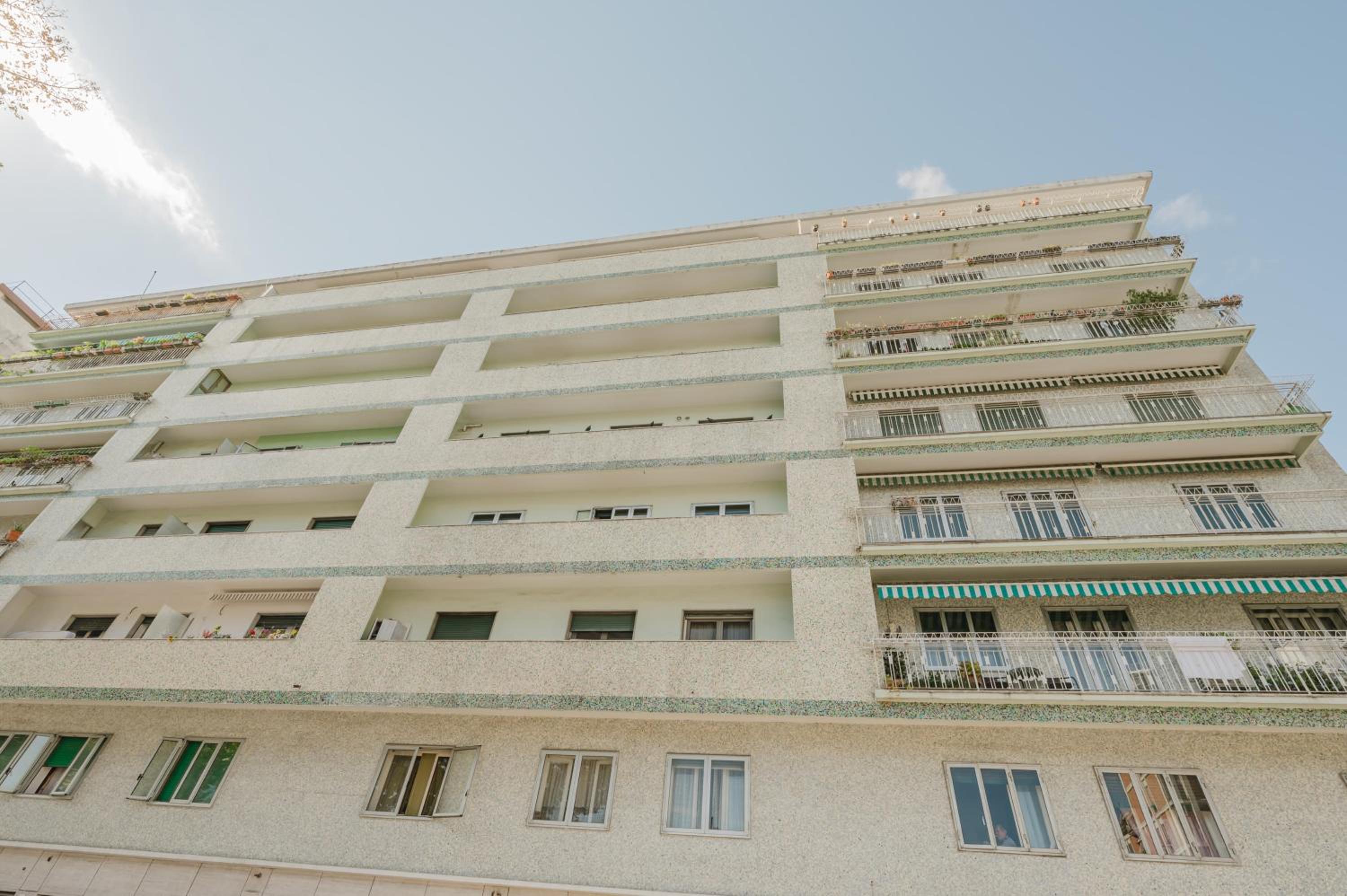 Poppy's Flat - 10 min from Venice & Train Station