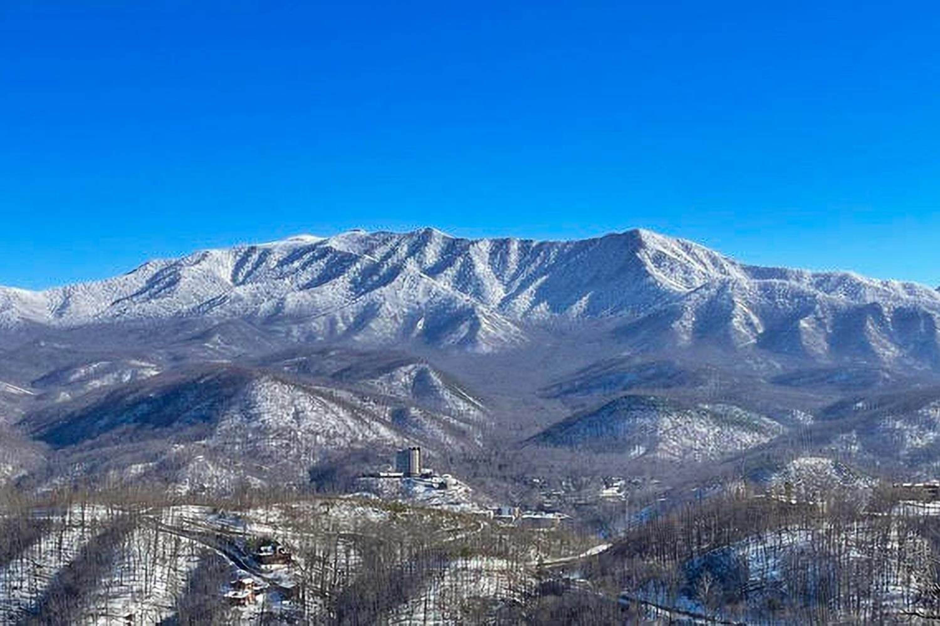 Theater and Arcade! Tri-Star Lodge in Gatlinburg