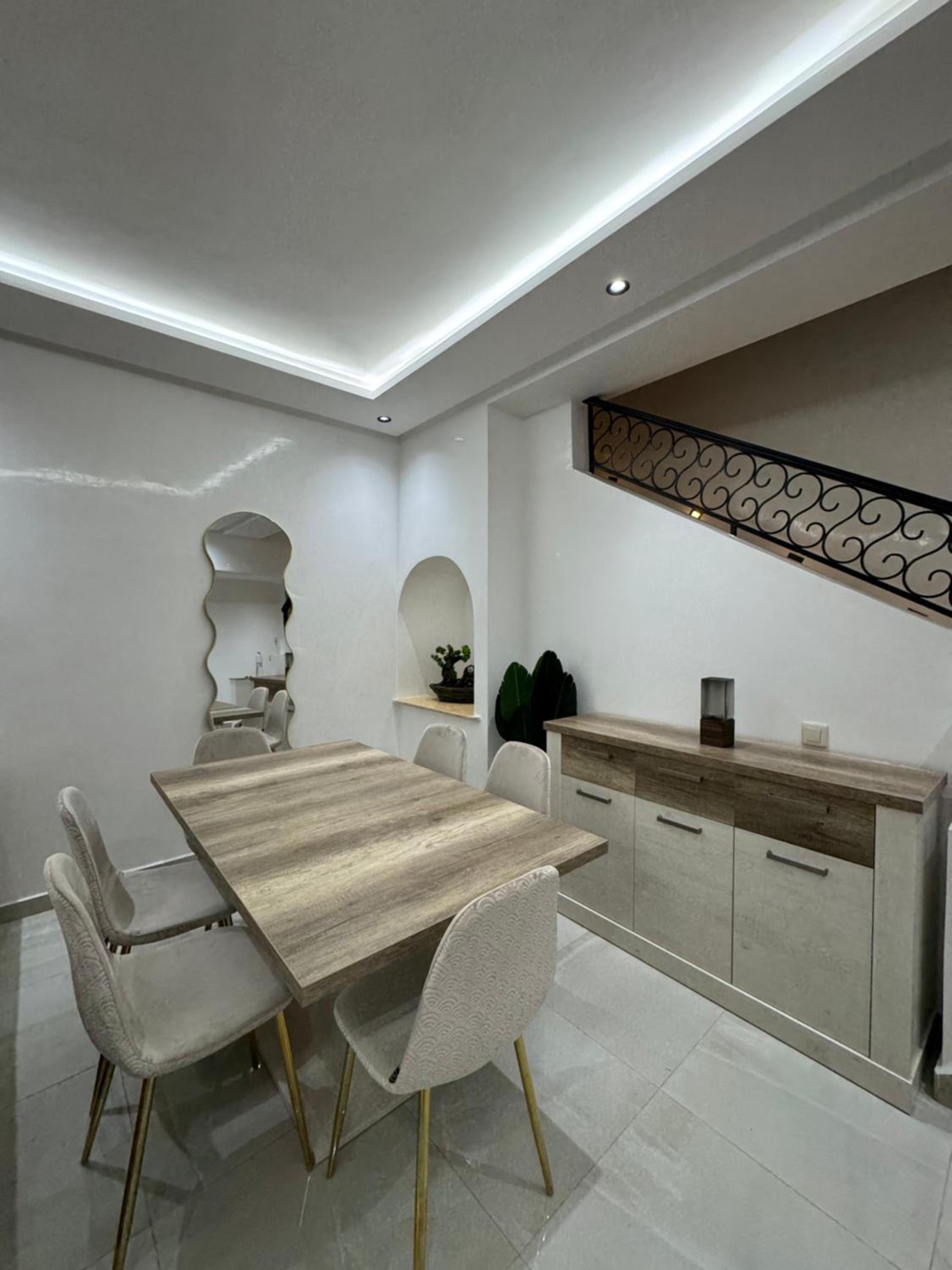 Duplex Menara Mall