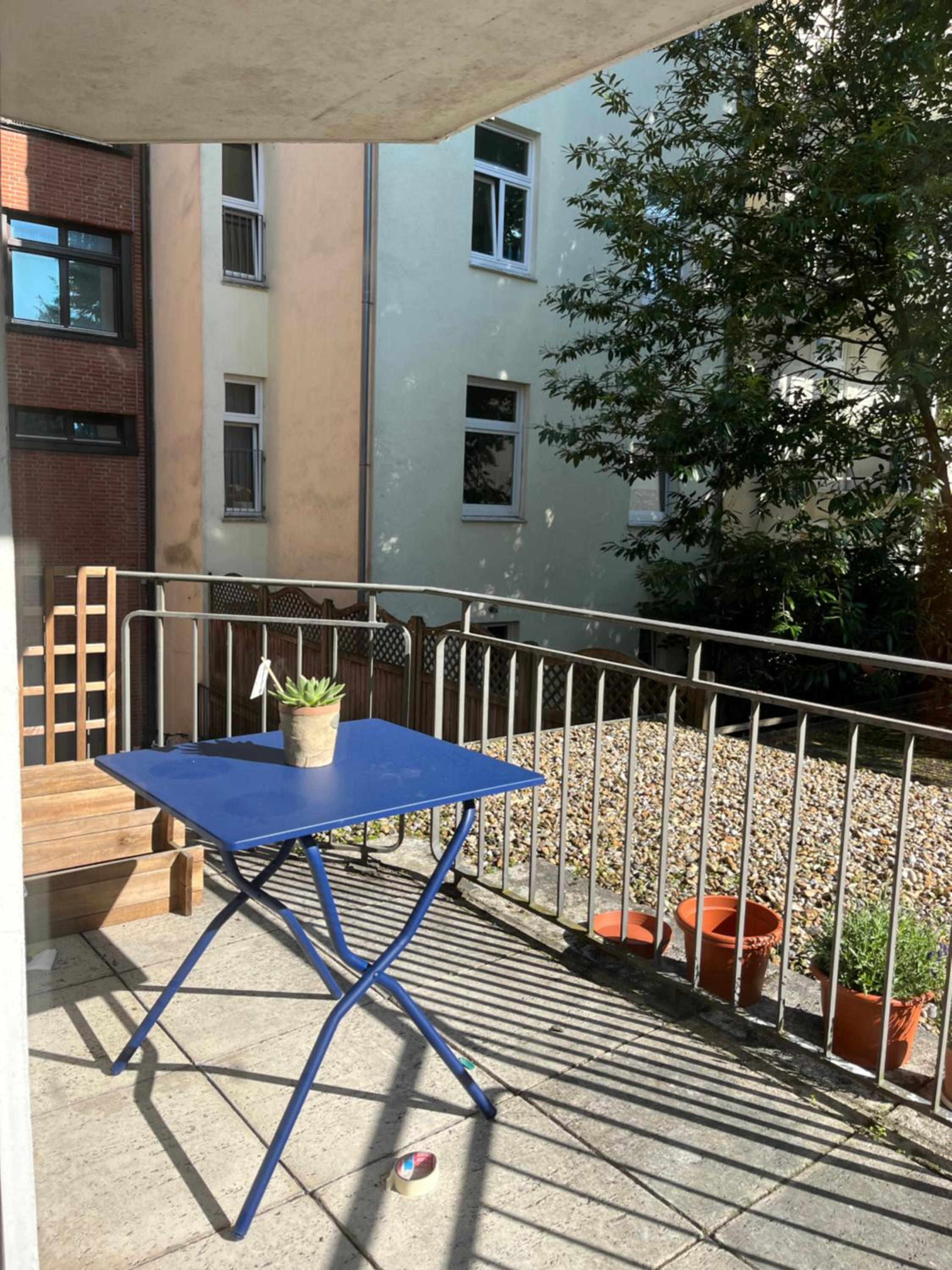 THE GREEN CHAIR Osterstraße - 65qm industrial apartment with balcony for 4-6