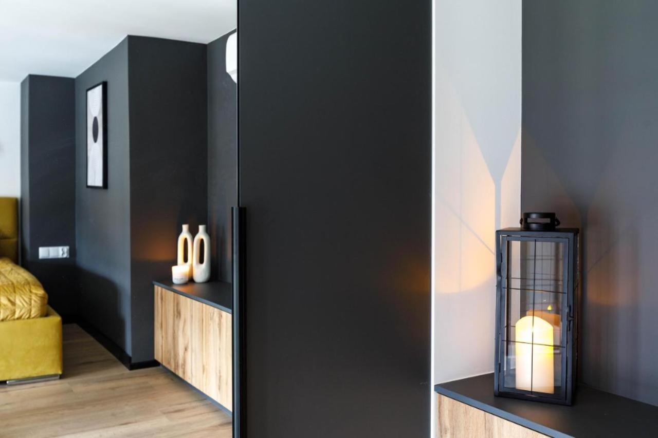 Chic Apartments - Cozy and Stylish - City Center - JP33