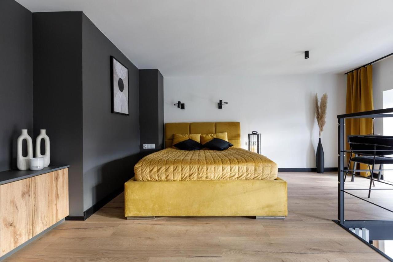 Chic Apartments - Cozy and Stylish - City Center - JP33