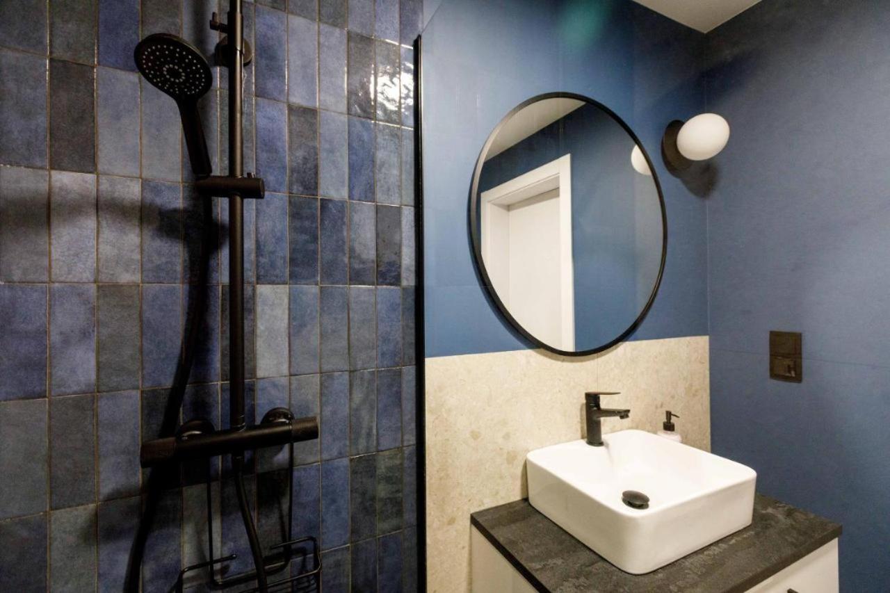 Chic Apartments - Cozy and Stylish - City Center - JP33