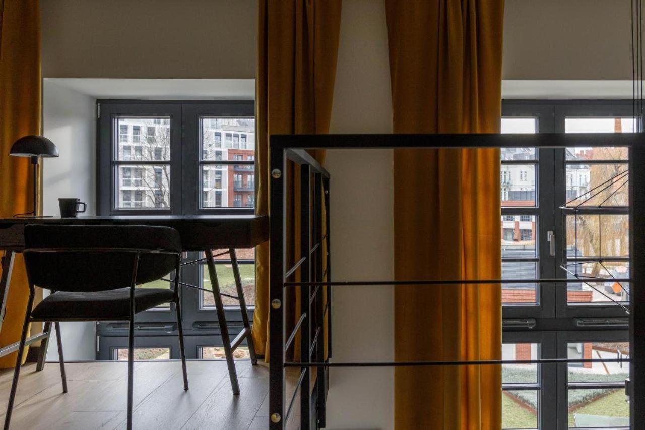 Chic Apartments - Cozy and Stylish - City Center - JP33