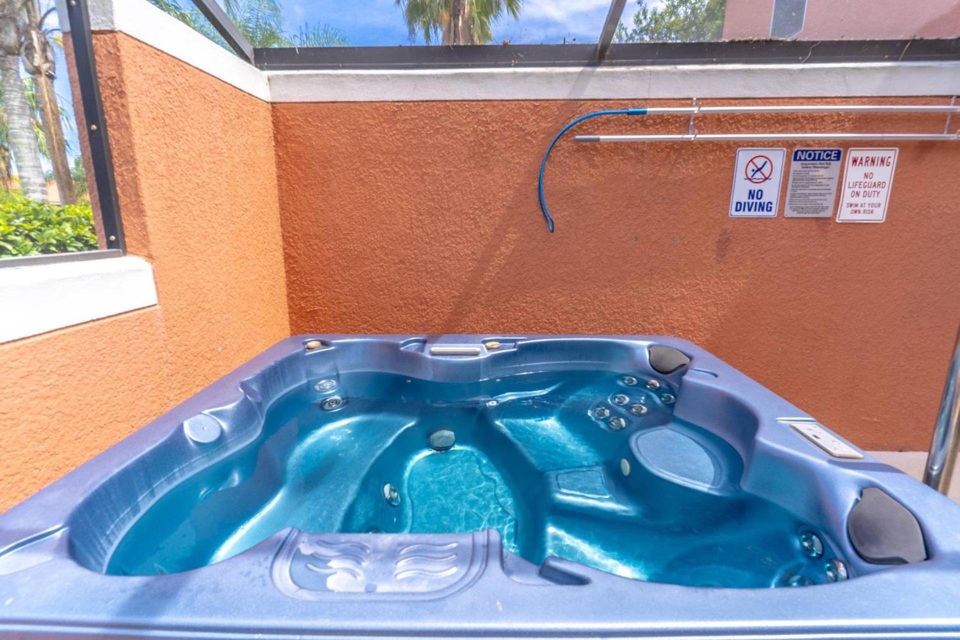 3027 Encantada