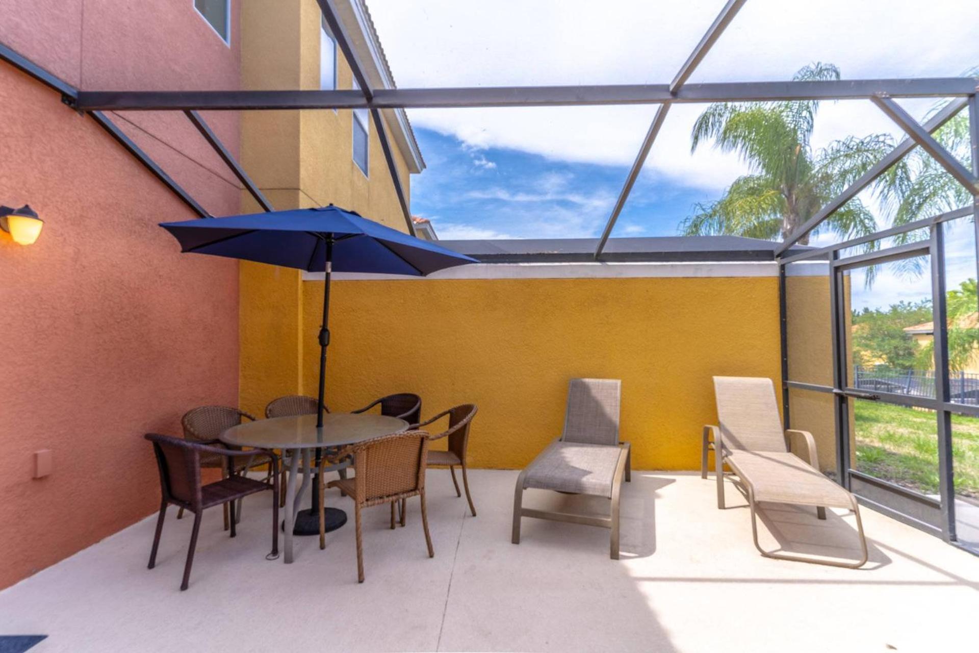 3027 Encantada