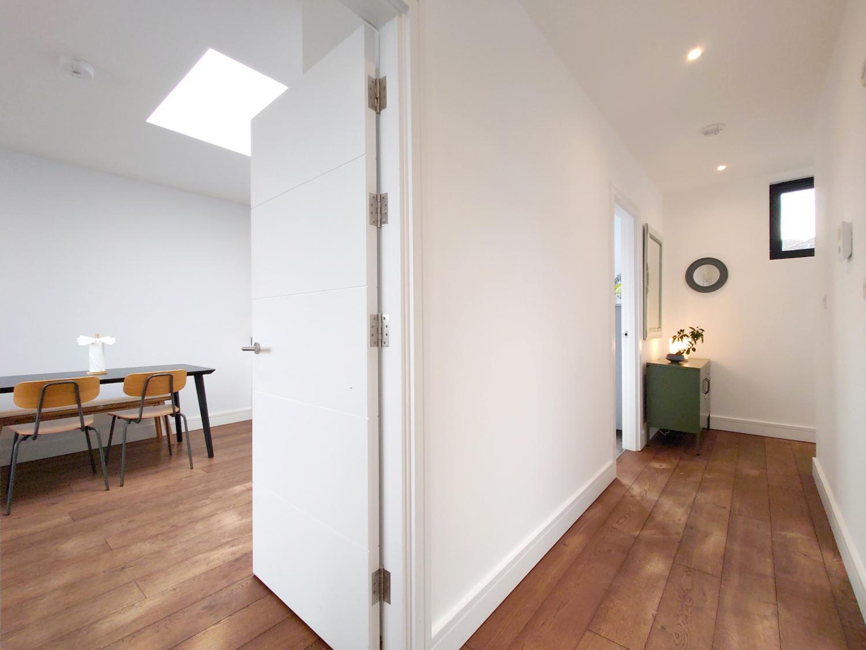 Comfortable Two-Bed Apartment in Hackney