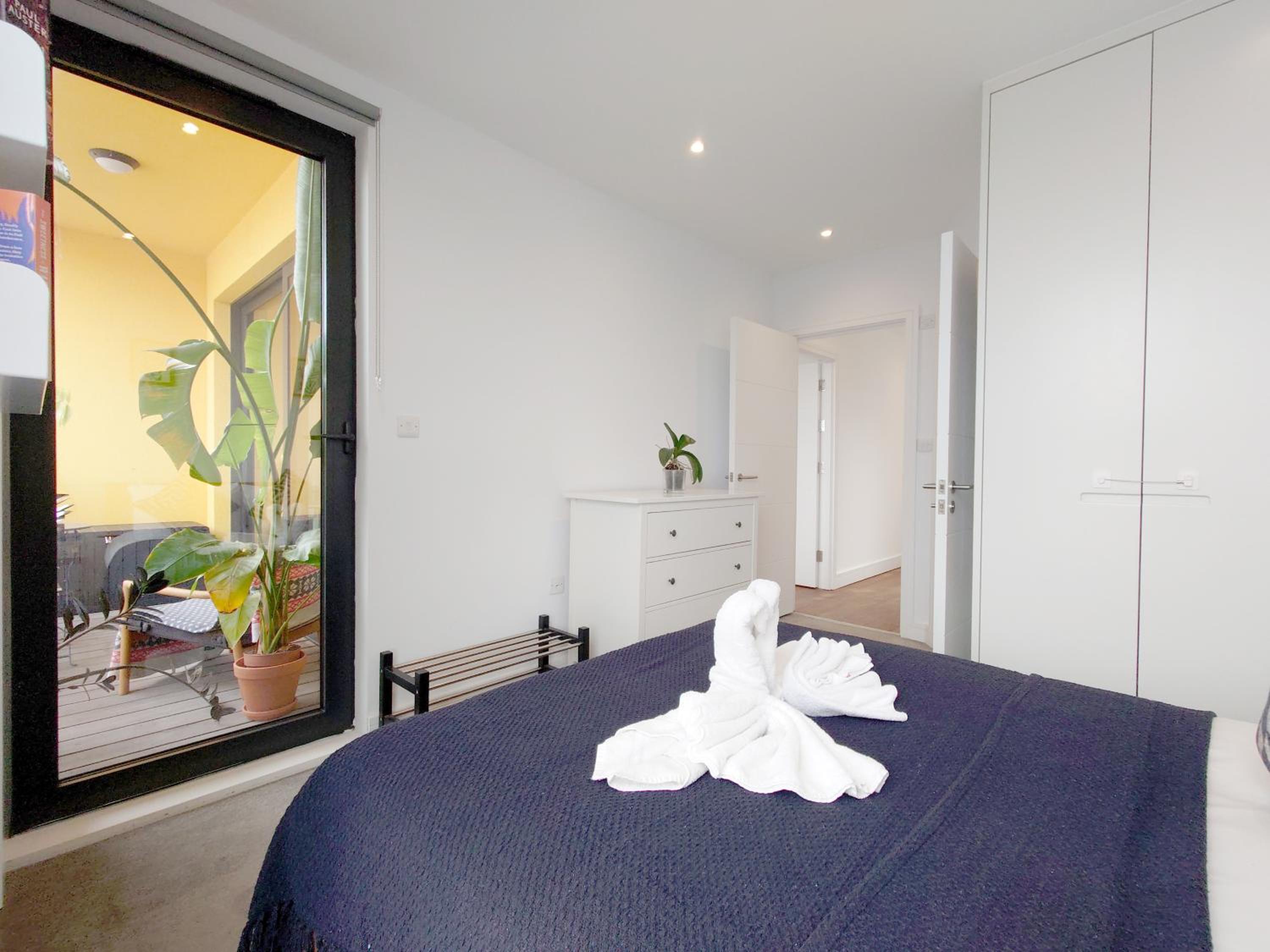 Comfortable Two-Bed Apartment in Hackney