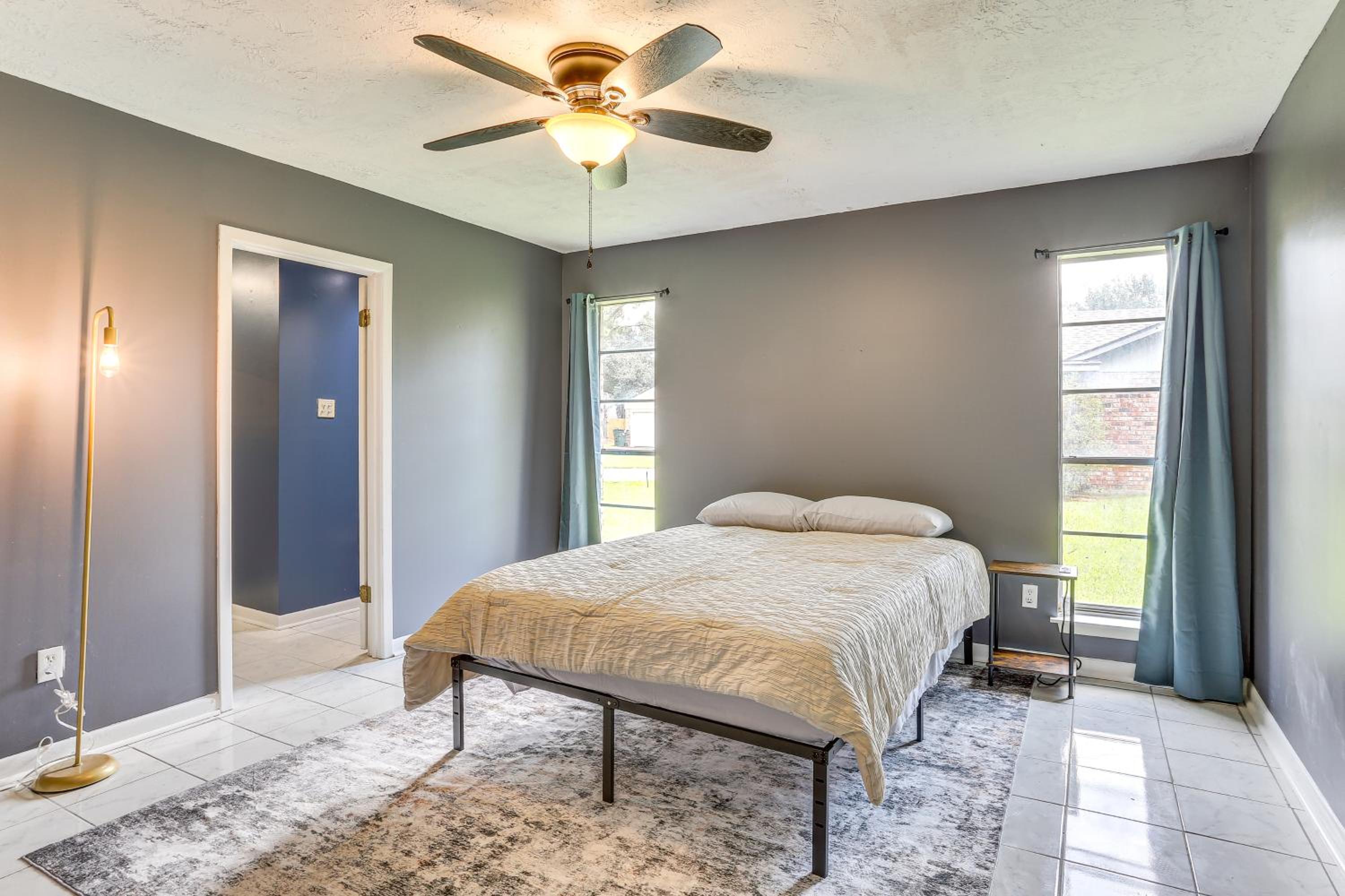 Fish, Golf, Explore Home 3 Mi to Prien Lake Park!