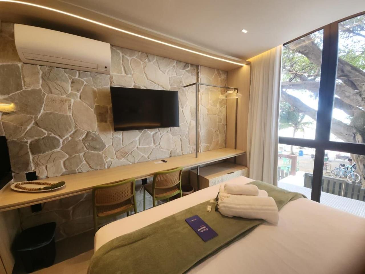Beachfront Condo Studios with Pool in Bessa Beach - GSEs