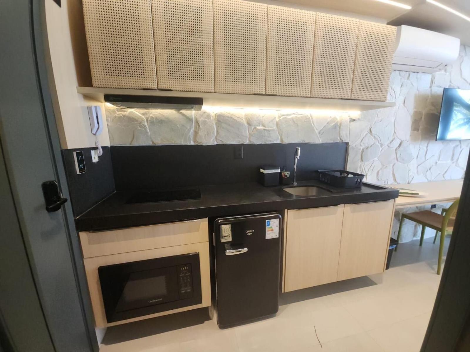 Beachfront Condo Studios with Pool in Bessa Beach - GSEs