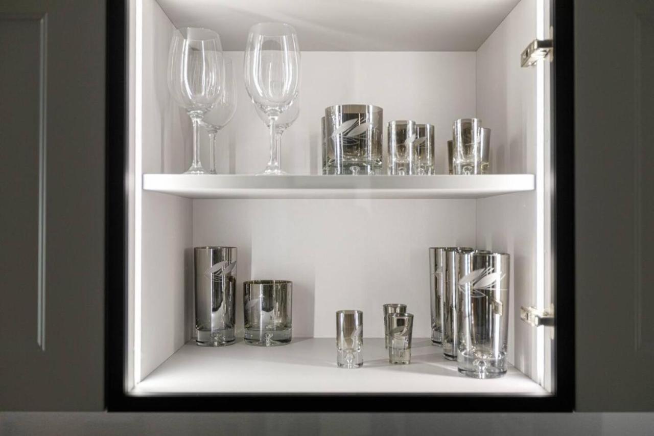 Chic Apartments - Cozy and Stylish - City Center - JP19