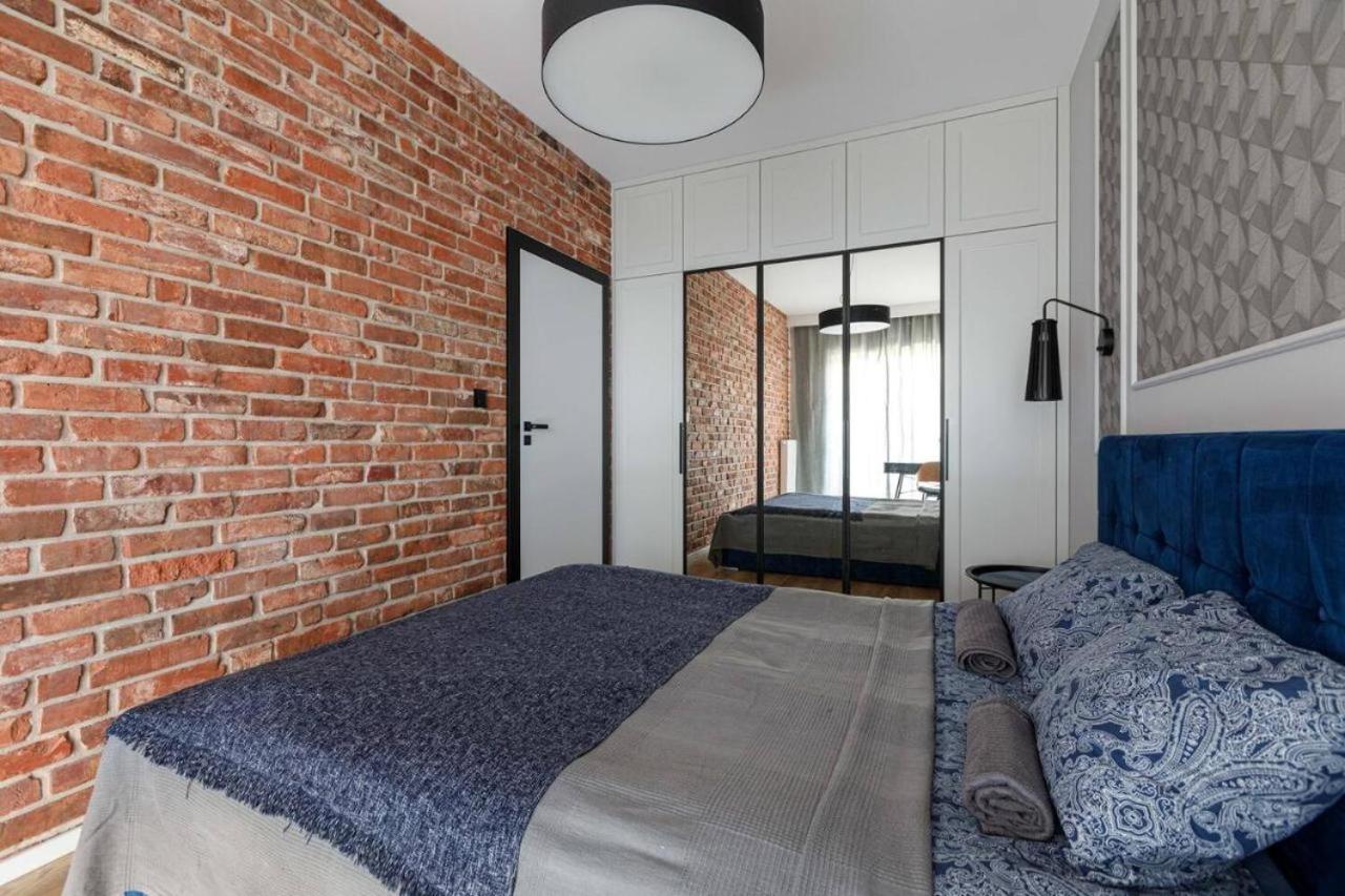 Chic Apartments - Cozy and Stylish - City Center - JP19