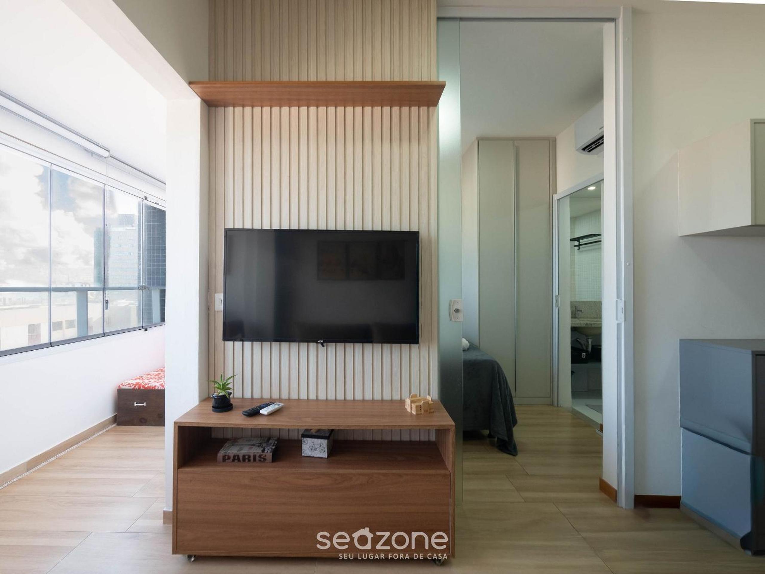 Condo. w/ Pool and Gym 70 m from the Beach - SMA