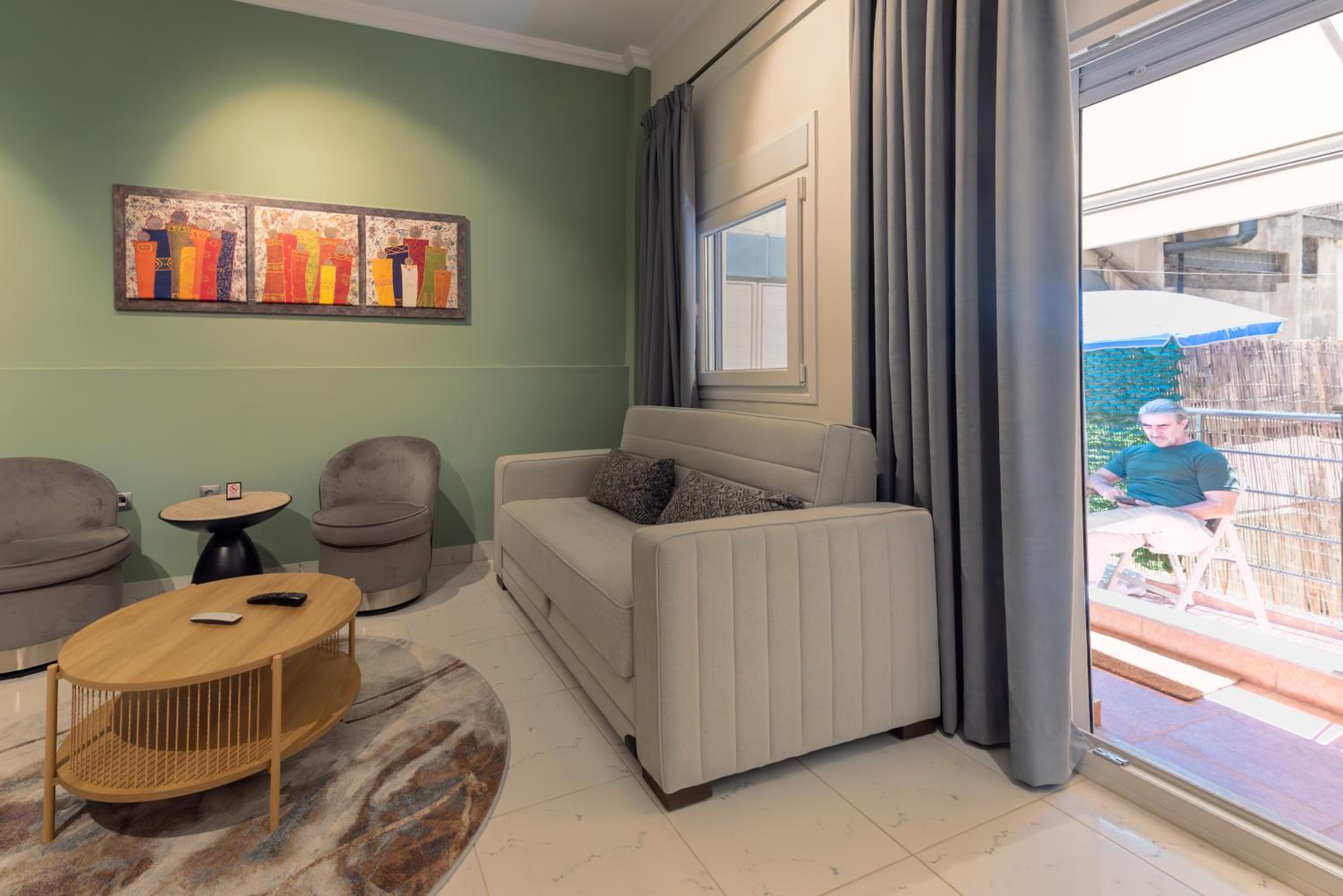 Mondeus Inn Luxury Suites Δ1 & Δ2