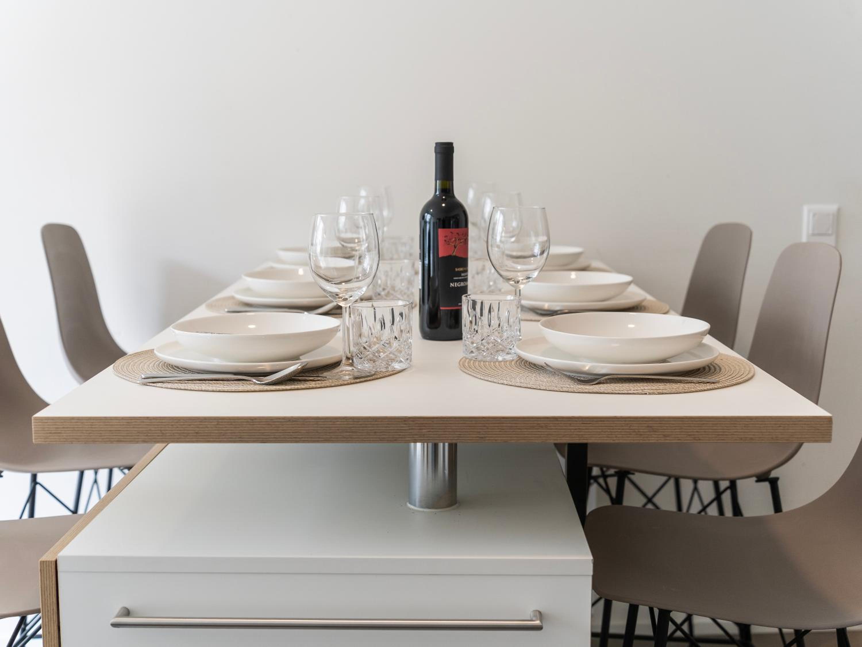 WYBA Living - Modernes Apartment - Gratis ÖV - Ruhig & Zentral