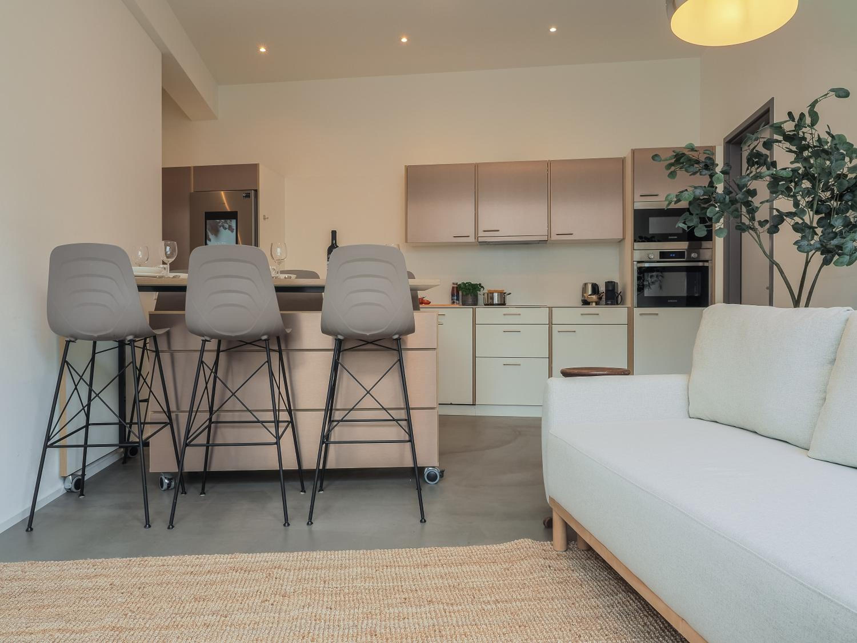 WYBA Living - Modernes Apartment - Gratis ÖV - Ruhig & Zentral