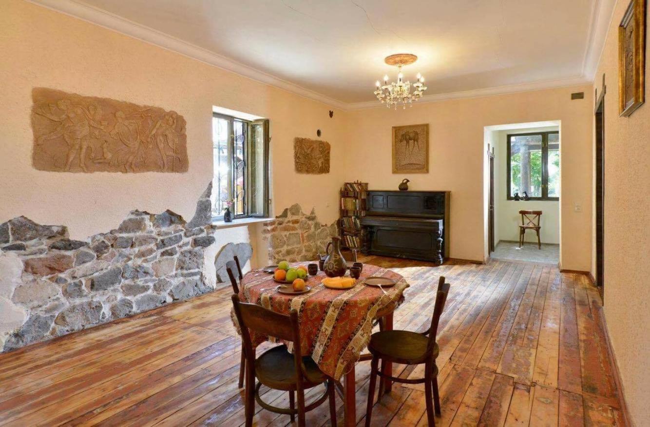 Master's House Dayan