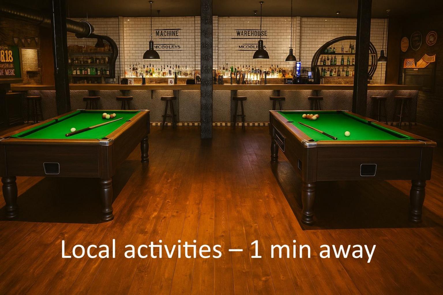 Central Apt - Sleeps 6- Steps to Bars & Restaurant