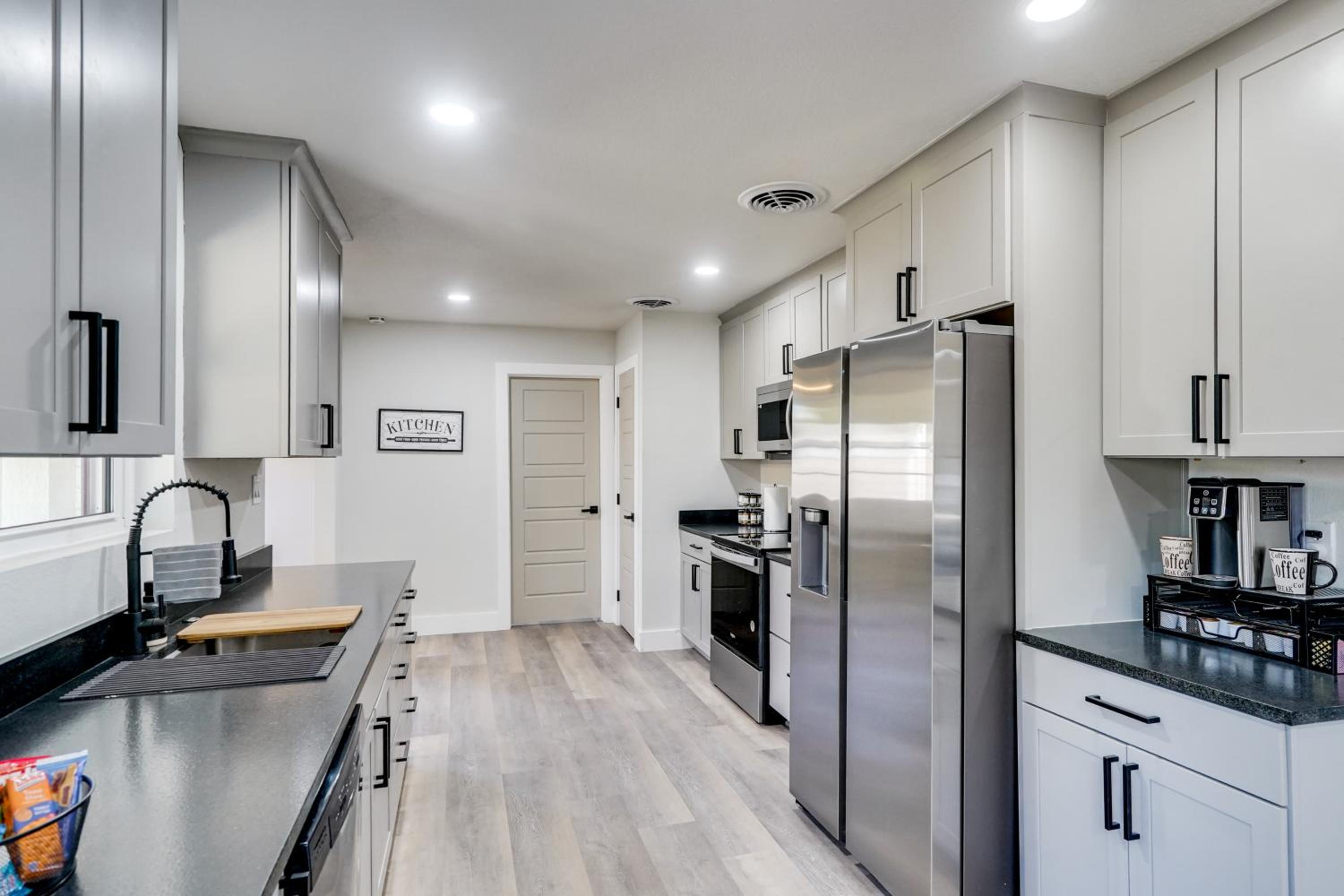Backyard and Game Room! Home in Heart of Midland