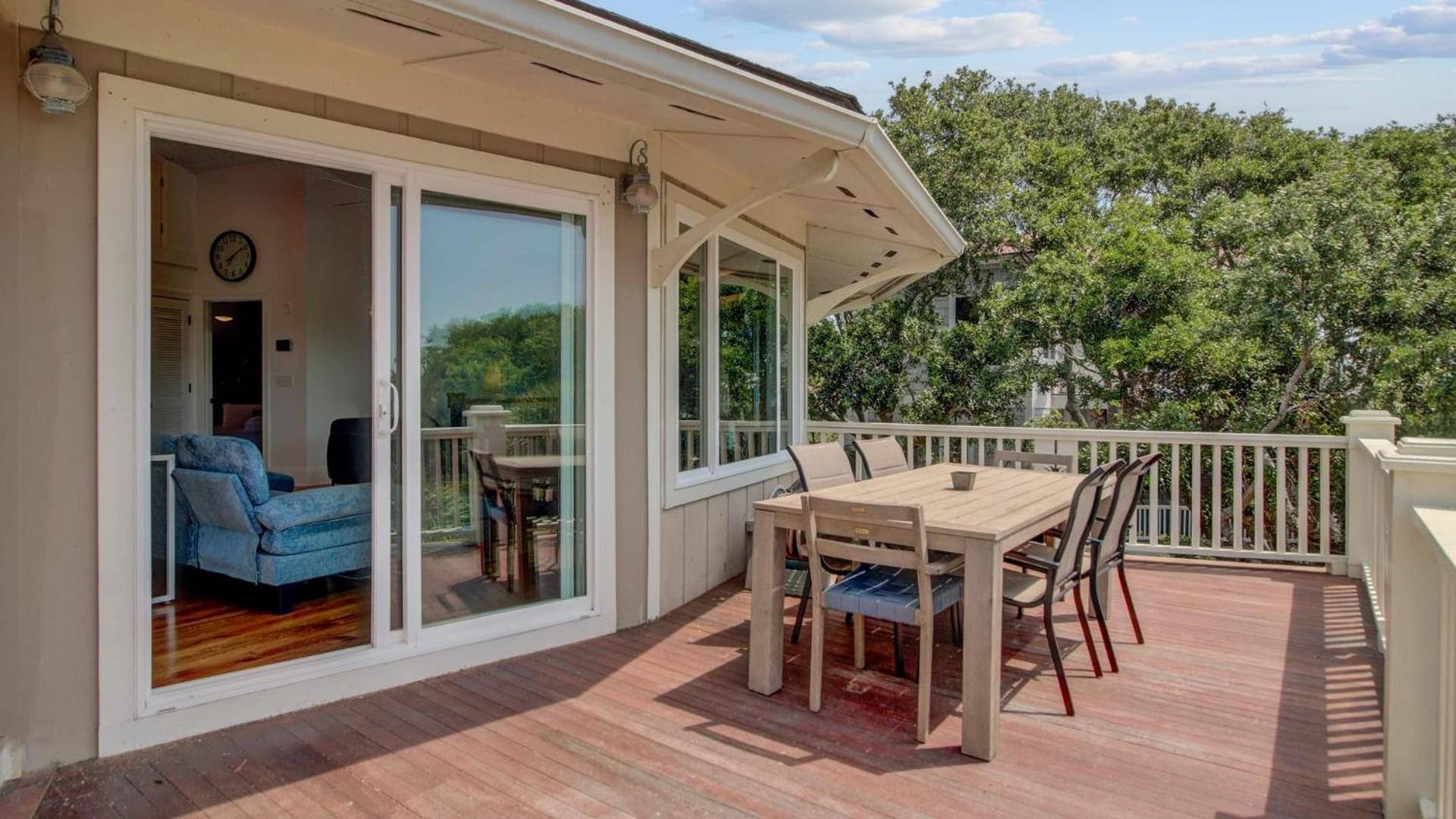 Private Pool Putting Green Steps to Isle of Palms Beach Paradise on Palm