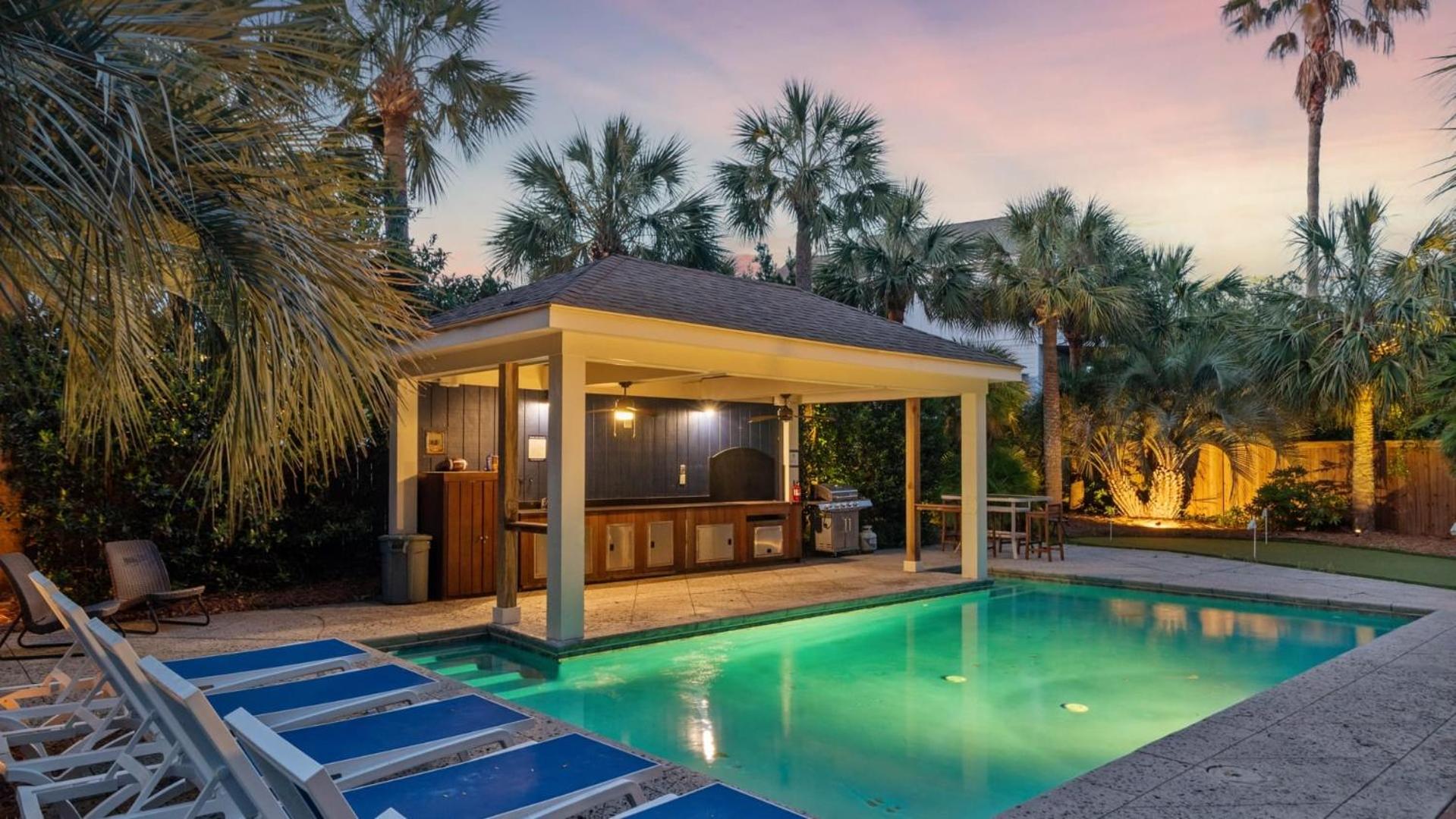 Private Pool Putting Green Steps to Isle of Palms Beach Paradise on Palm