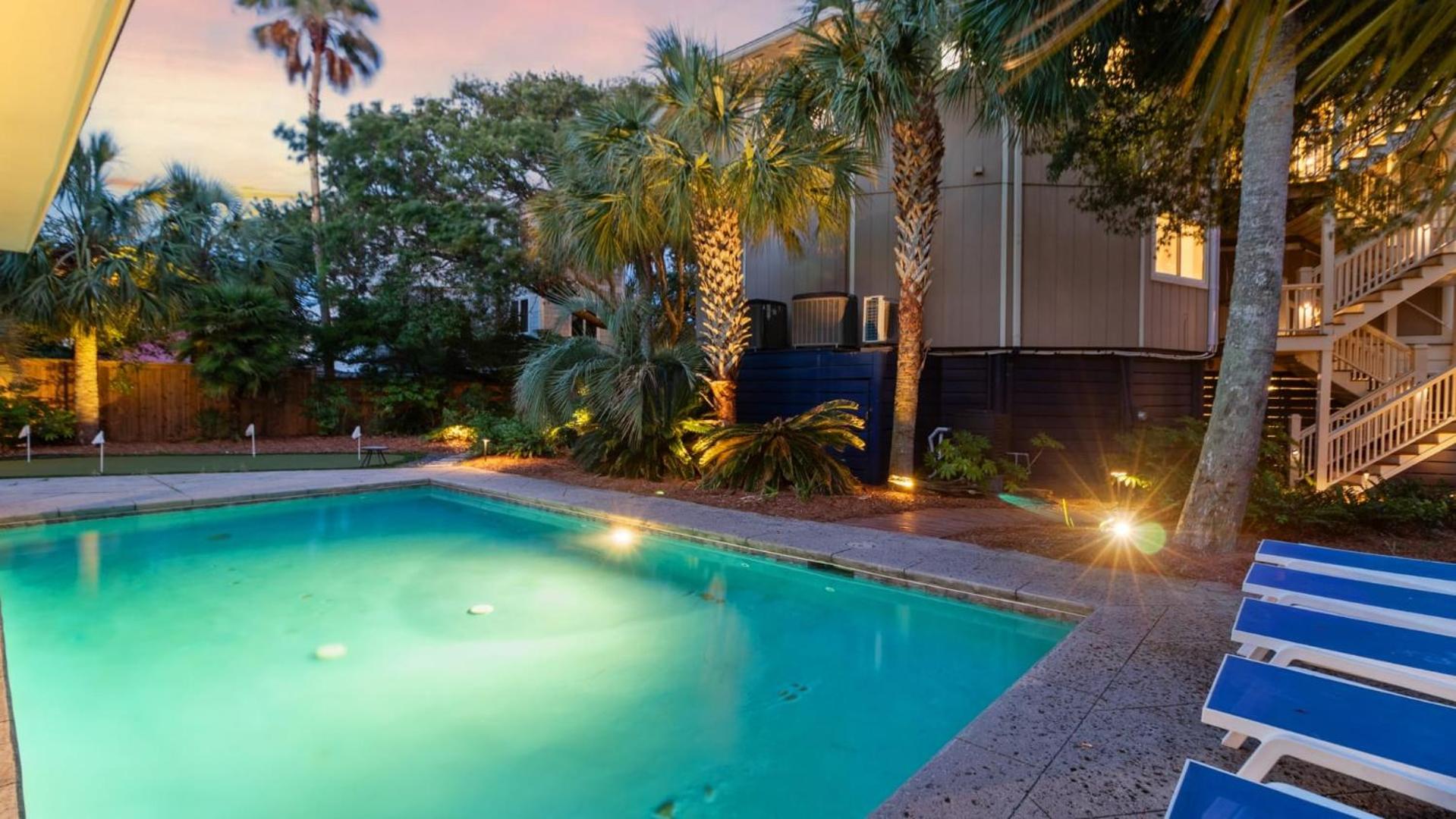 Private Pool Putting Green Steps to Isle of Palms Beach Paradise on Palm