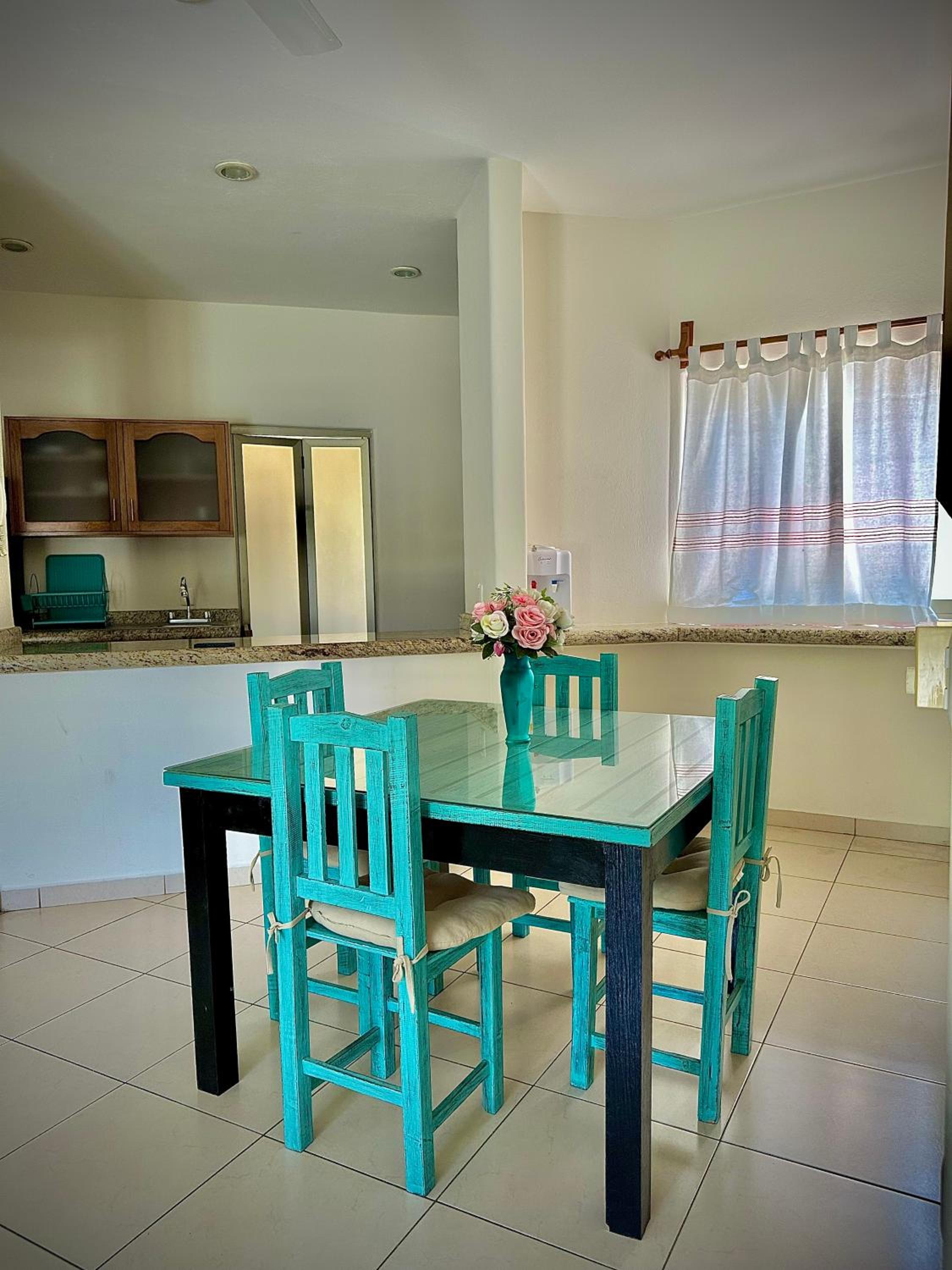 Depa 102A en Huatulco con alberca y terraza 5 min playa