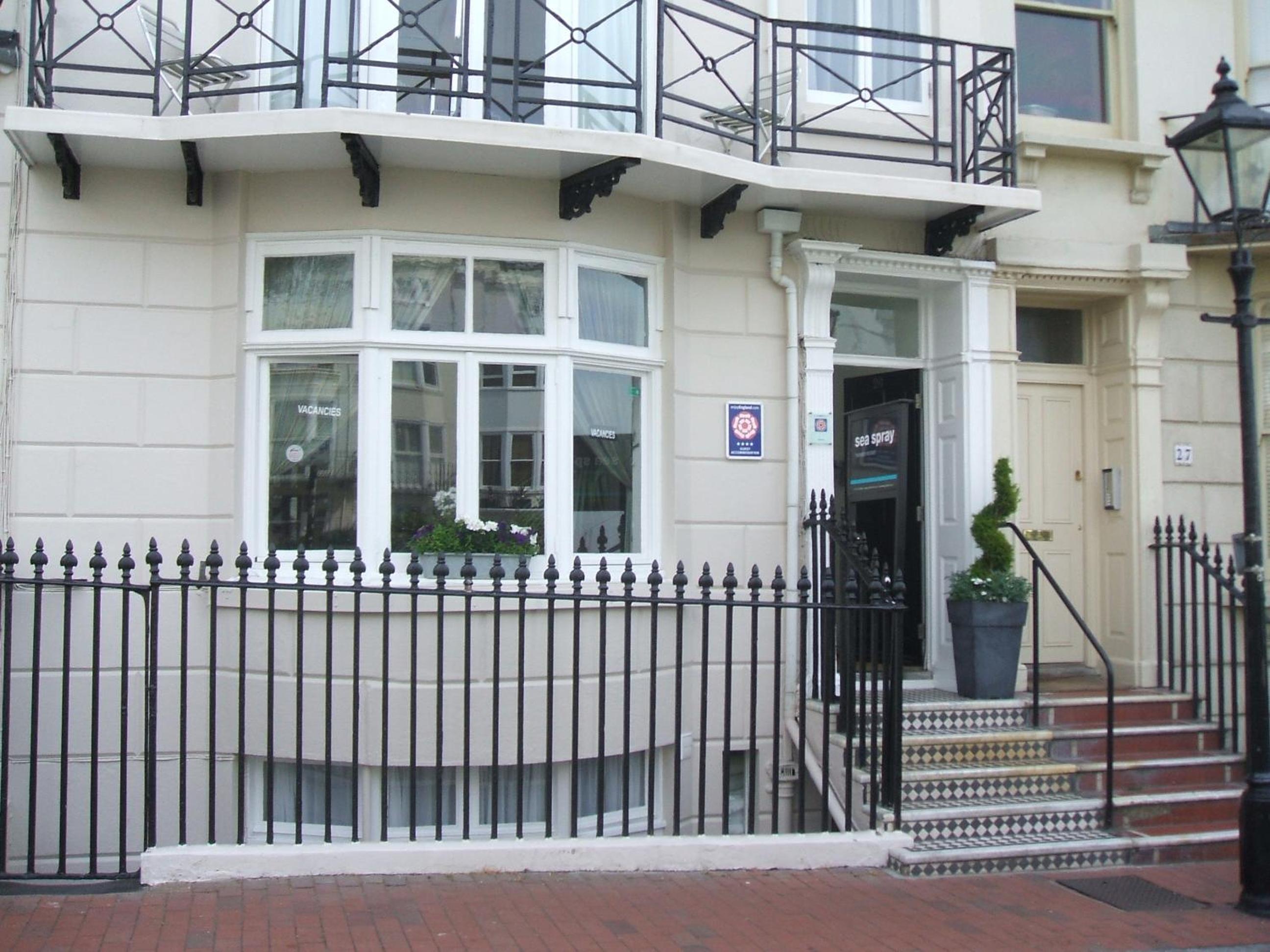 Hotel Sea Spray Hotel