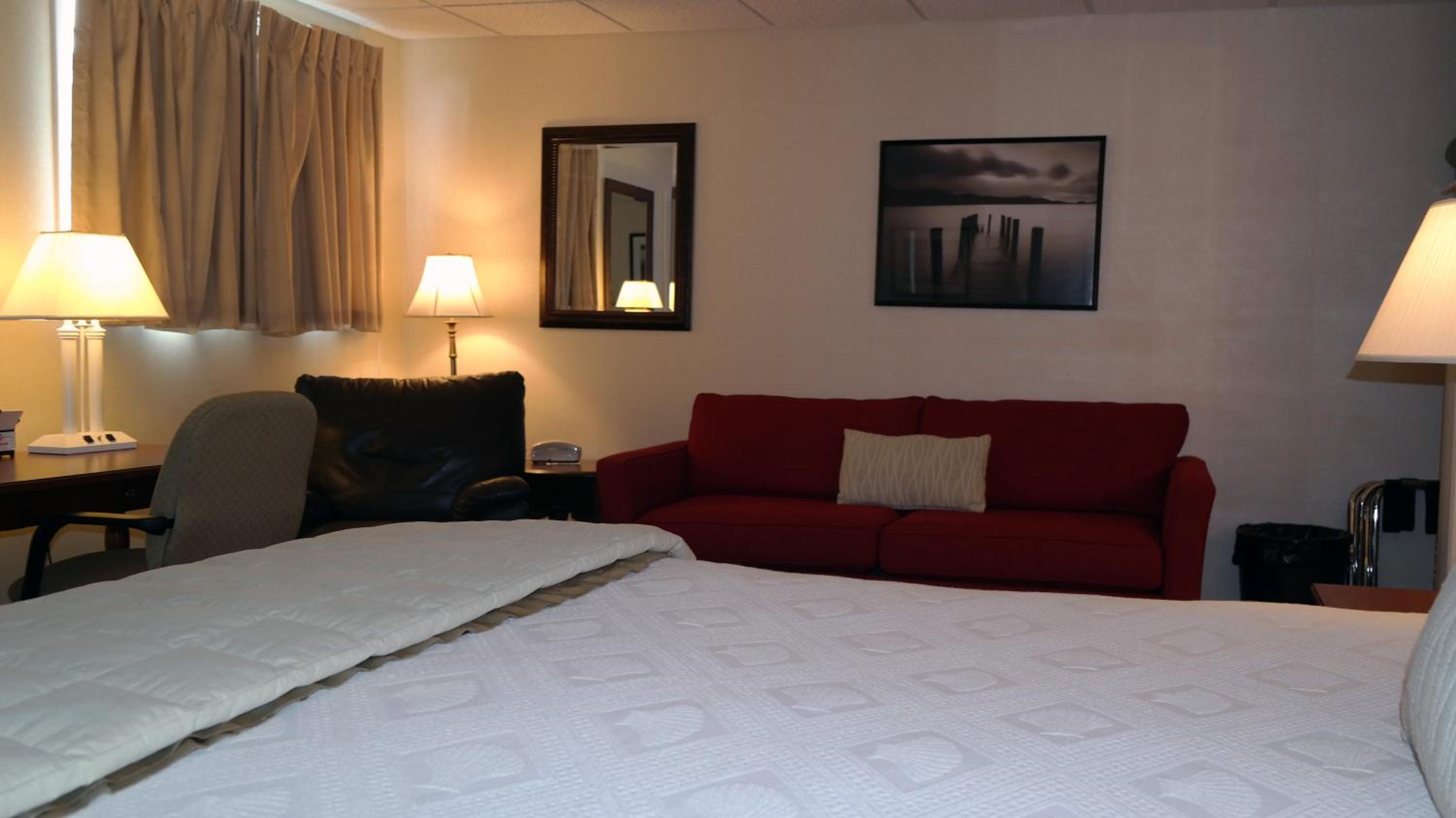 Moseley Cottage Inn and The Town Motel