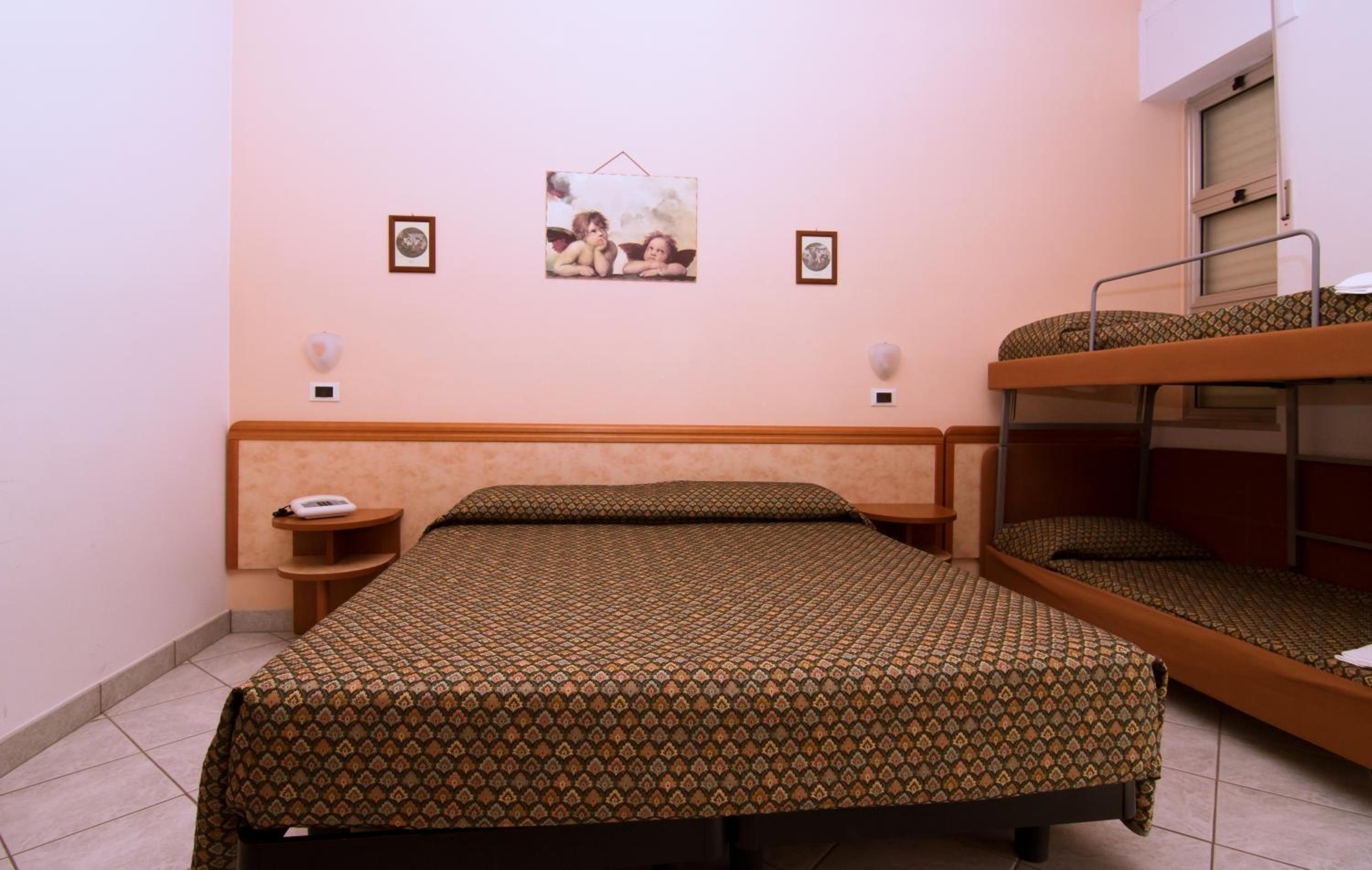 Hotel President, photo 11