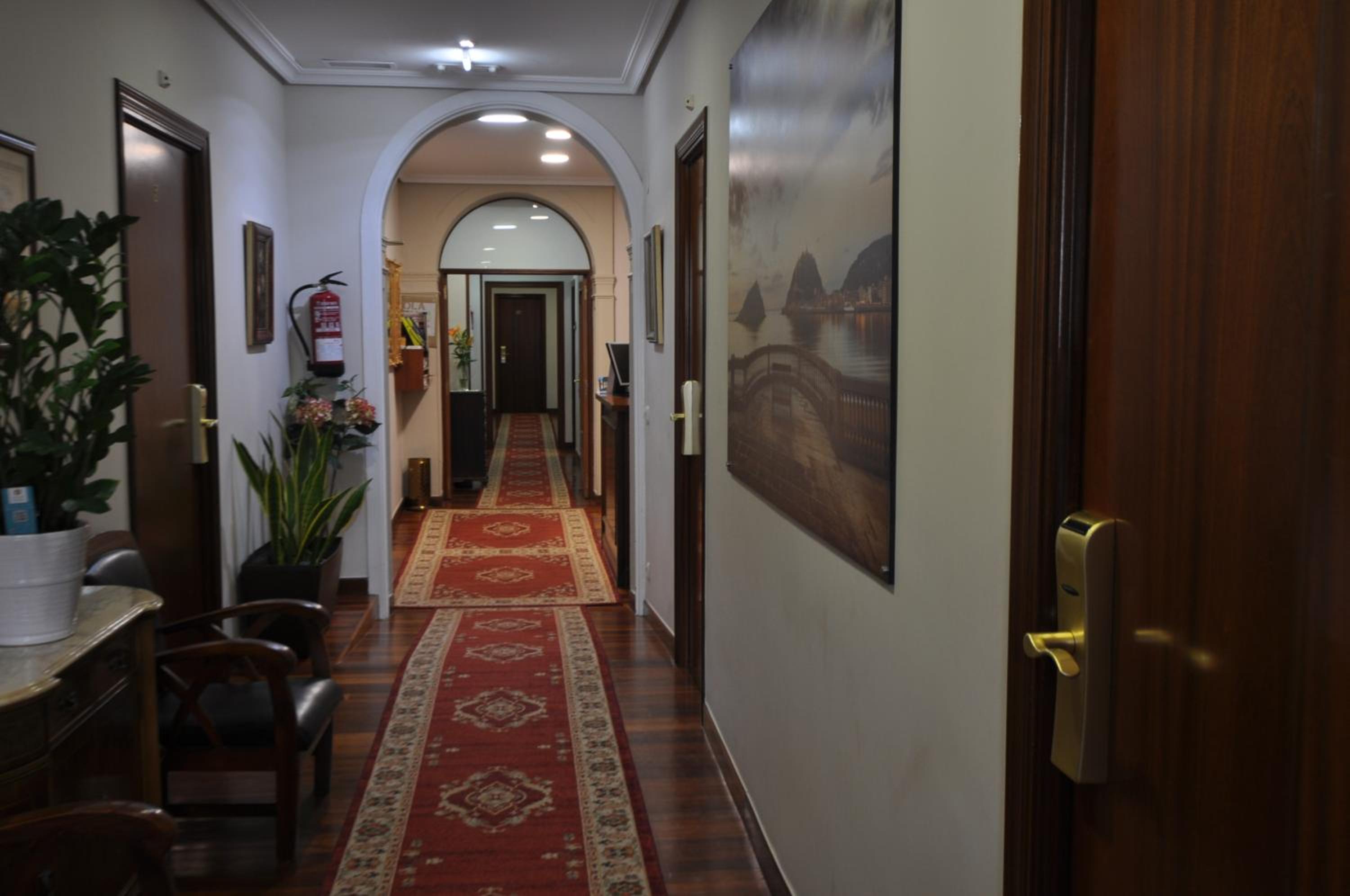 Photo 42
