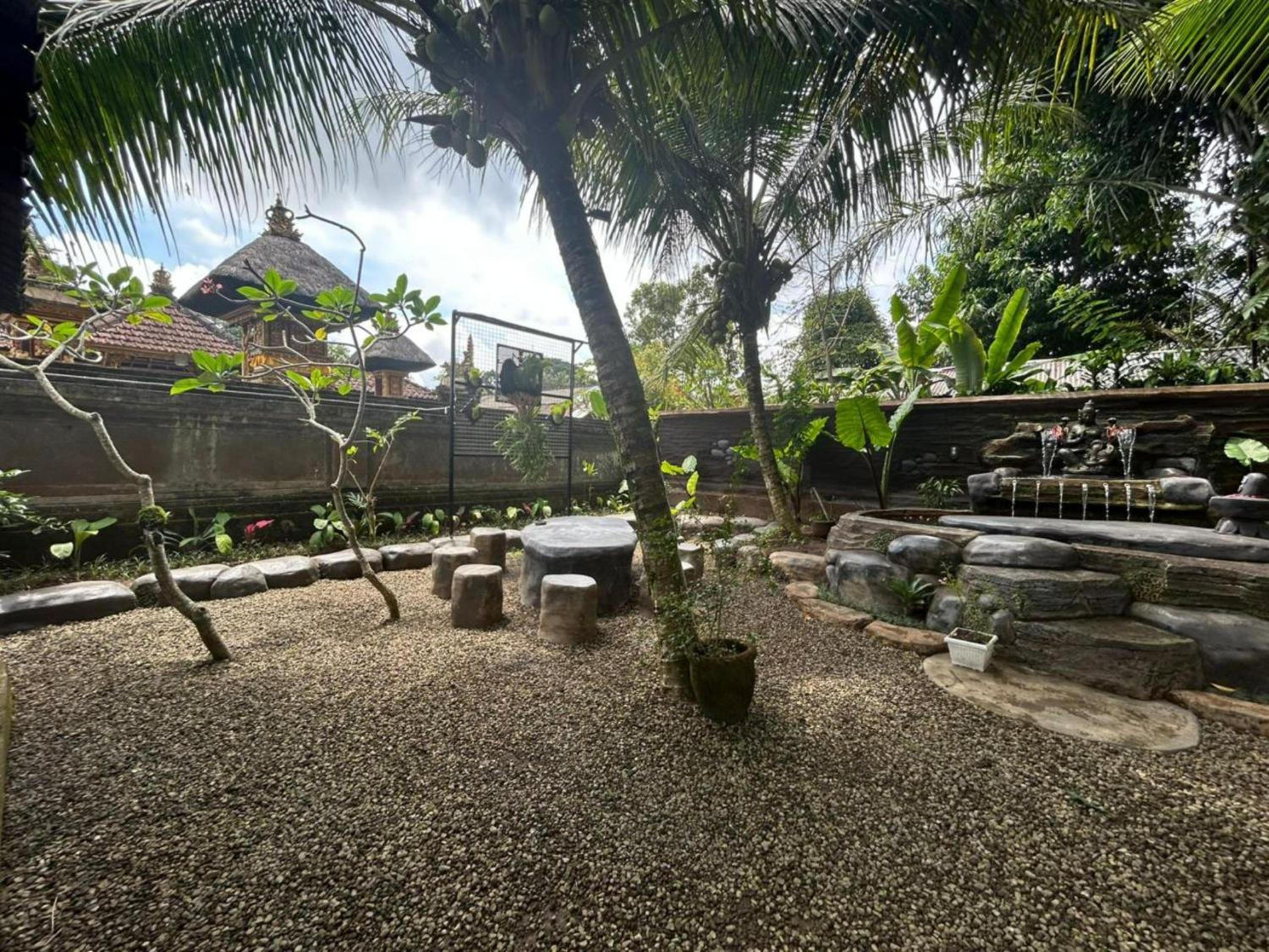 Pondok Sayan Homestay