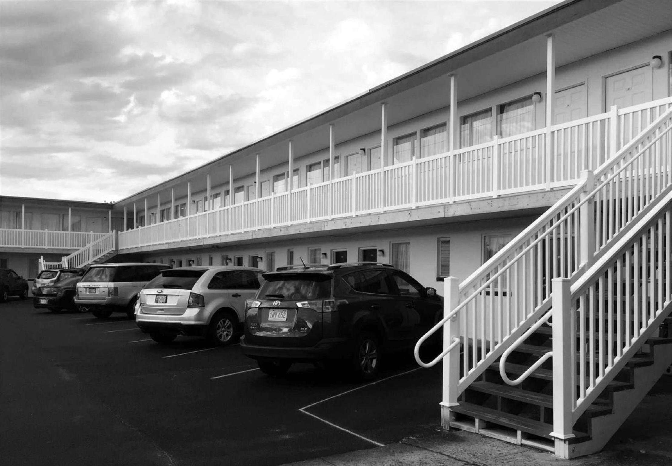 Cabana Motel